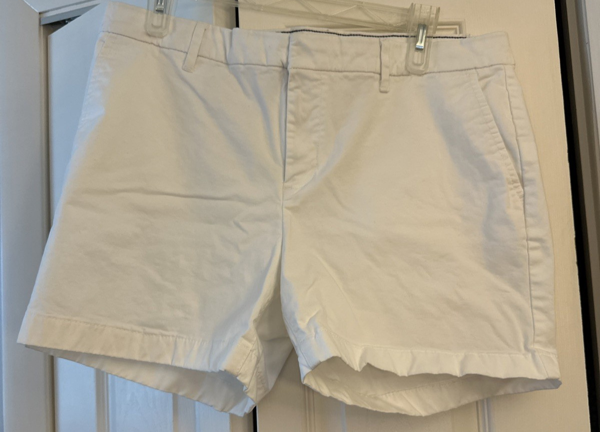 Tommy Hilfiger Women’s White Shorts Size 12 97% cotton 3% elastane