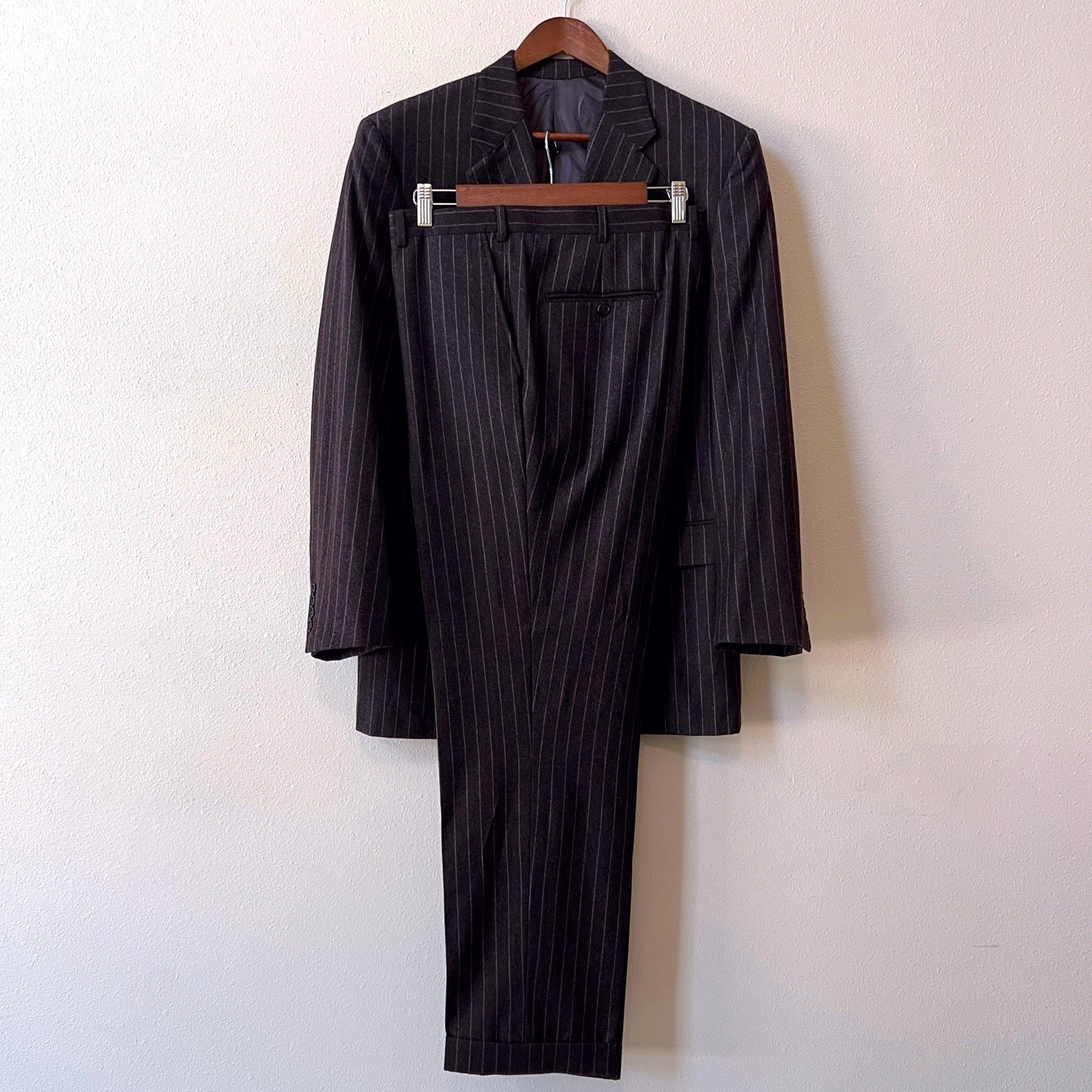 Hickey Freeman Madison 2-Pc Suit Jacket 46R Wool Cashmere Brown Charcoal Stripe