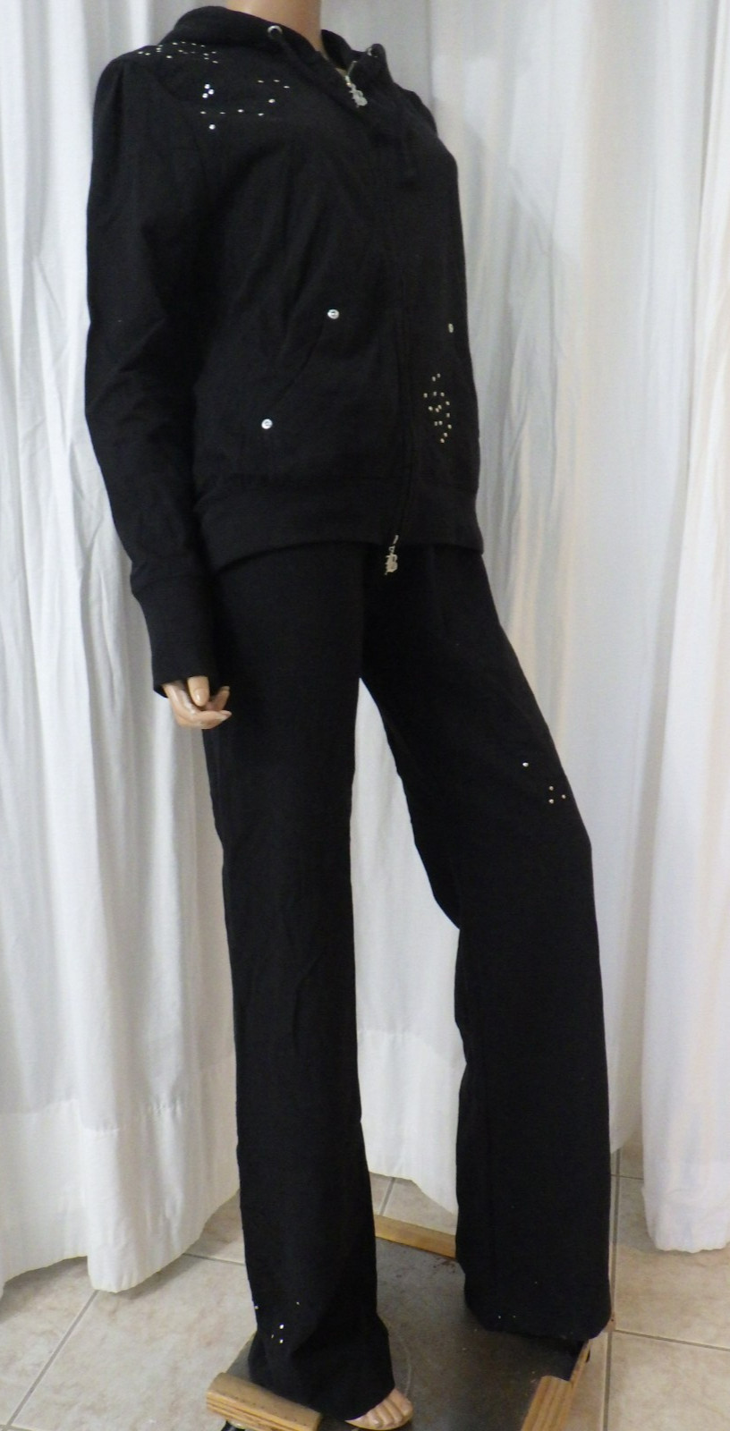 NWT BCBG sz LARGE (Bust38-40) BLK ON BLK APPLIQUE 100% COTTON 2 PIECE TRACKSUIT