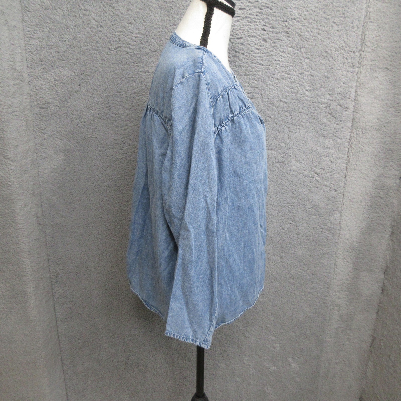 Splendid Chambray Lyocell Shirt Women M Blue Popover Peasant Boho Coastal Casual