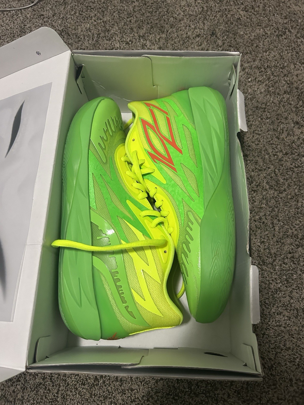 PUMA MB.02 LaMelo Ball Slime Green Size 14 Men’s Basketball Shoes 377584 01