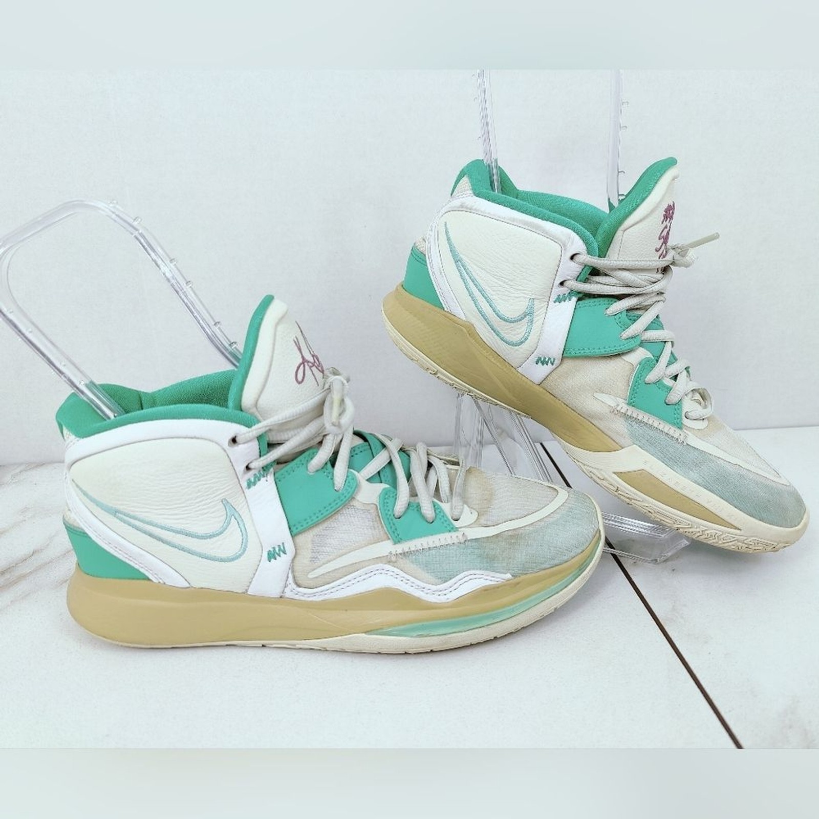 Nike Men’s Sue Bird X Kyrie Infinity Golden Tribute Basketball Shoes Sneakers, 9