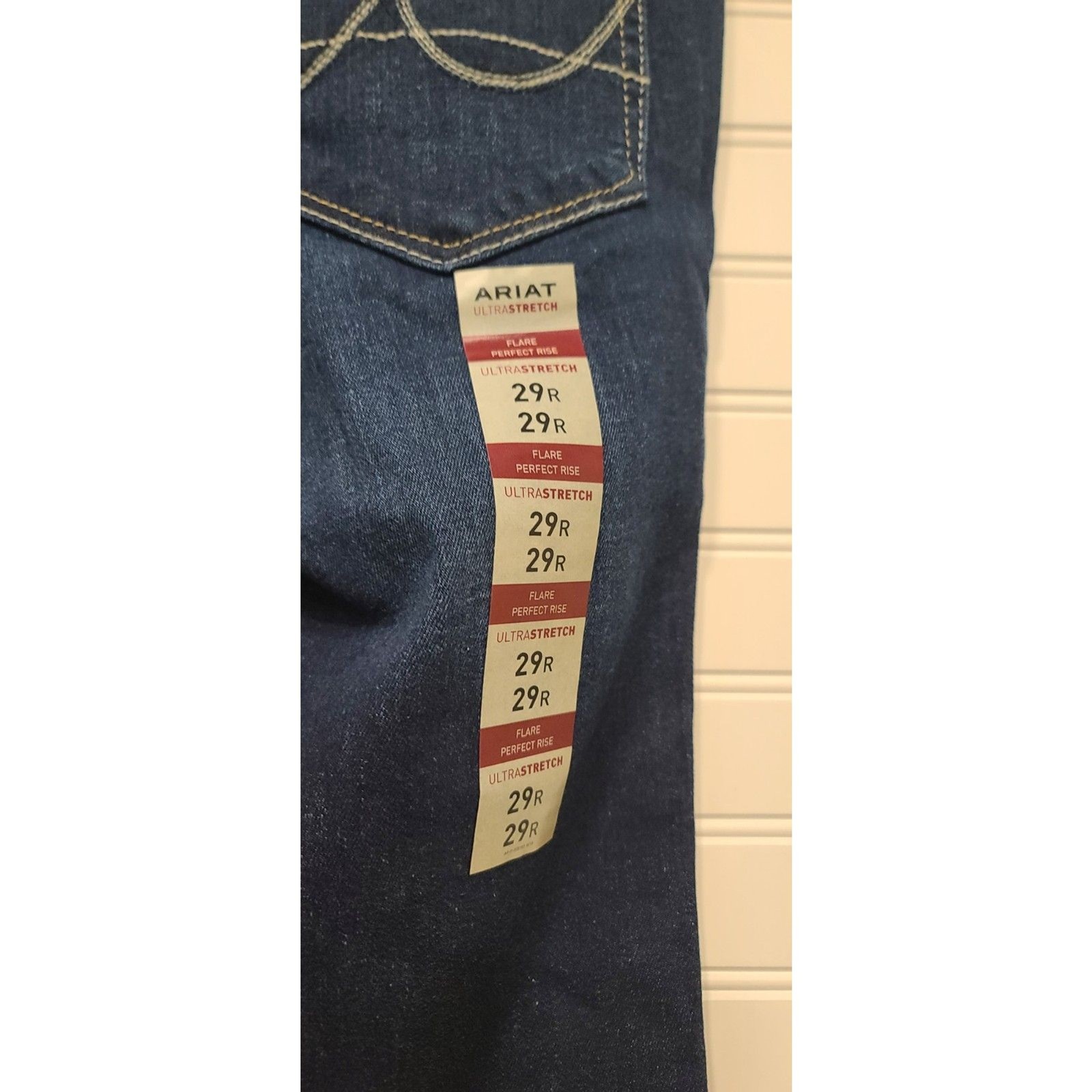 Ariat Womens Ultra Stretch Perfect Rise Katie Flare Jeans Size 29R NWT
