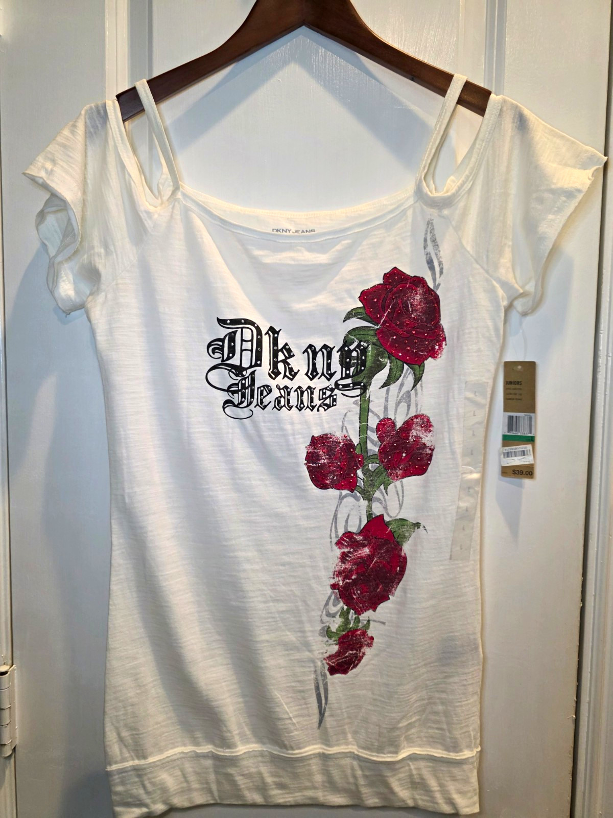 DKNY Jeans L White Red Rose Rhinestone Graphic Knit Scoop Neck Short Sleeve Tee