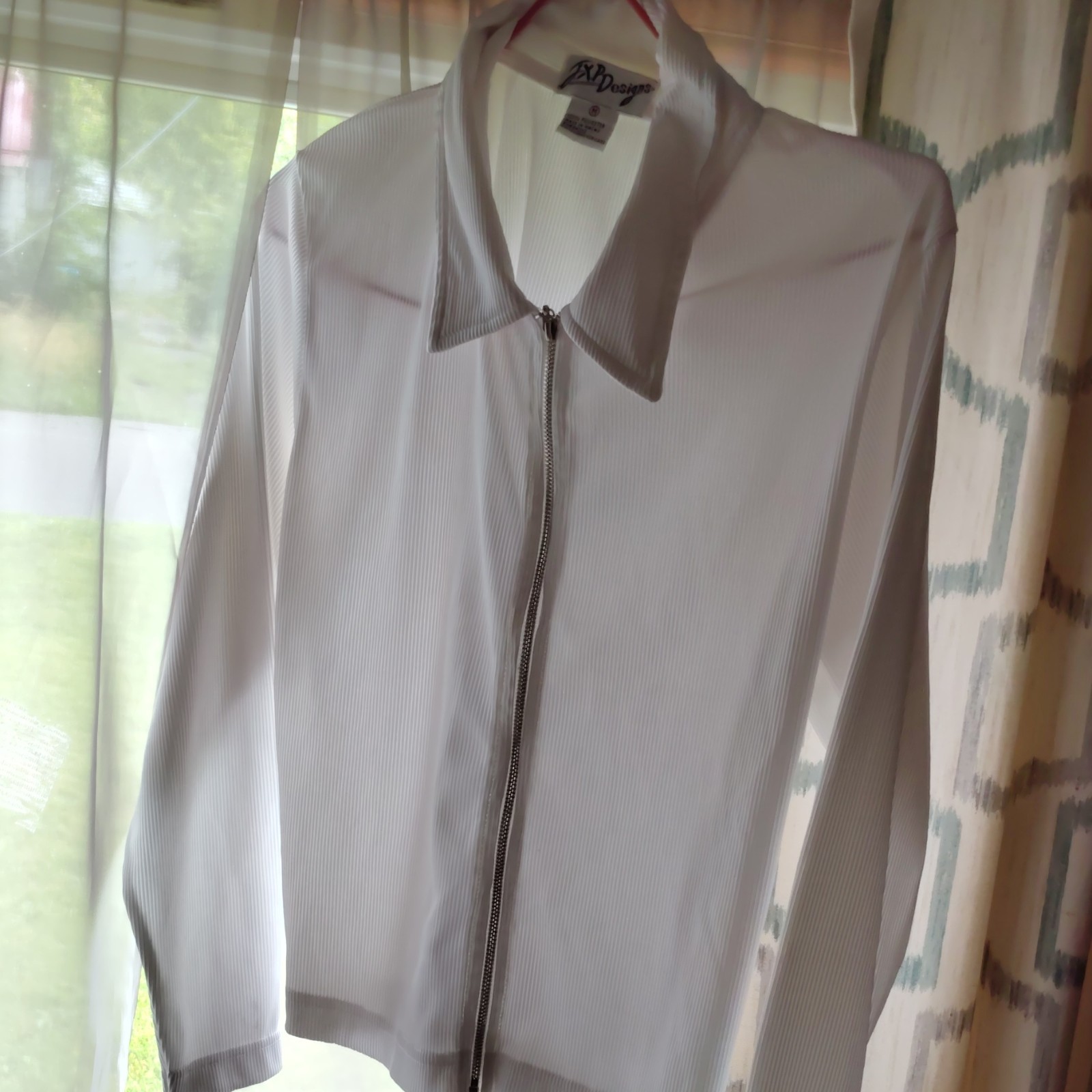 Vintage Y2k JXP Designs White Ribbed Knit Zip Front Collared Long Sleeve