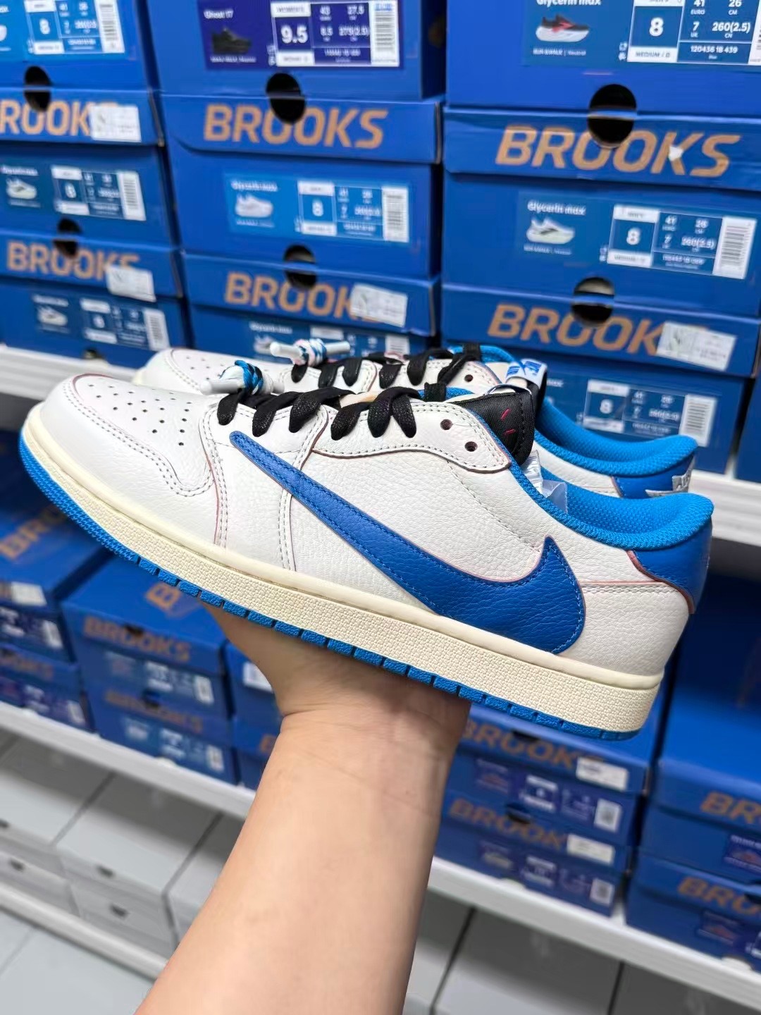 DM7866-104 Fragment Design x Travis Scott x Air Jordan 1 Retro Low Free shipping
