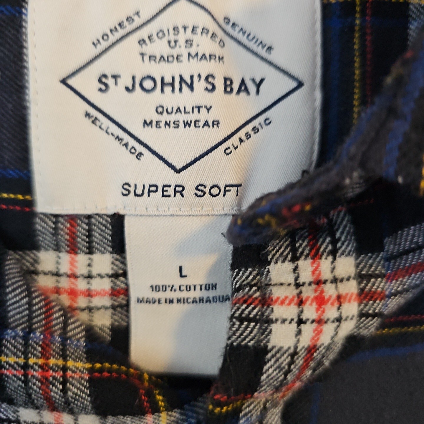 NEW NWT St. Johns Bay Flannel Long L Sleeve Dark Gray Multi-colored Plaid Shirt