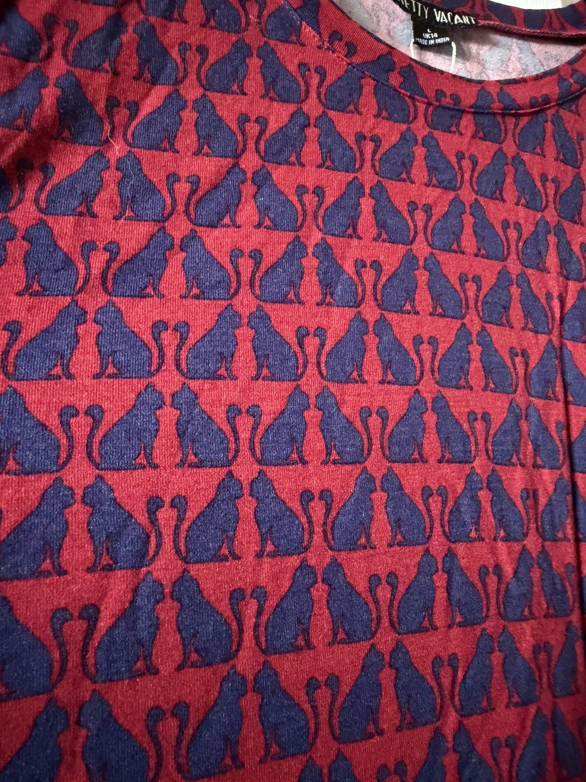 PRETTY VACANT Raspberry Navy Blue Art Deco Cat Print Long Sleeve Top UK14 BNWT