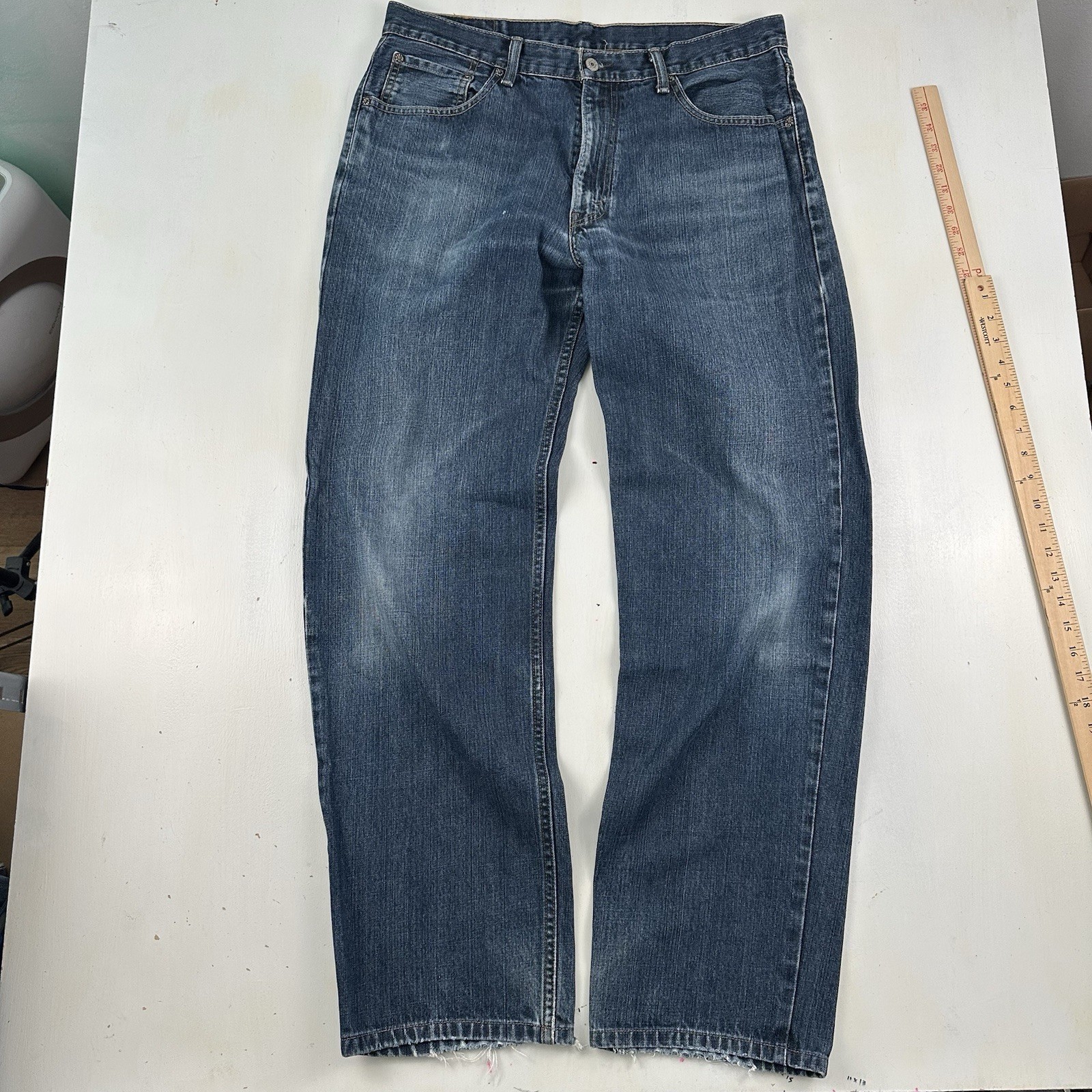 Y2K Levis 550 Relaxed Straight Jeans Fits 36×34 Distressed Blue Dark 100% Cotton