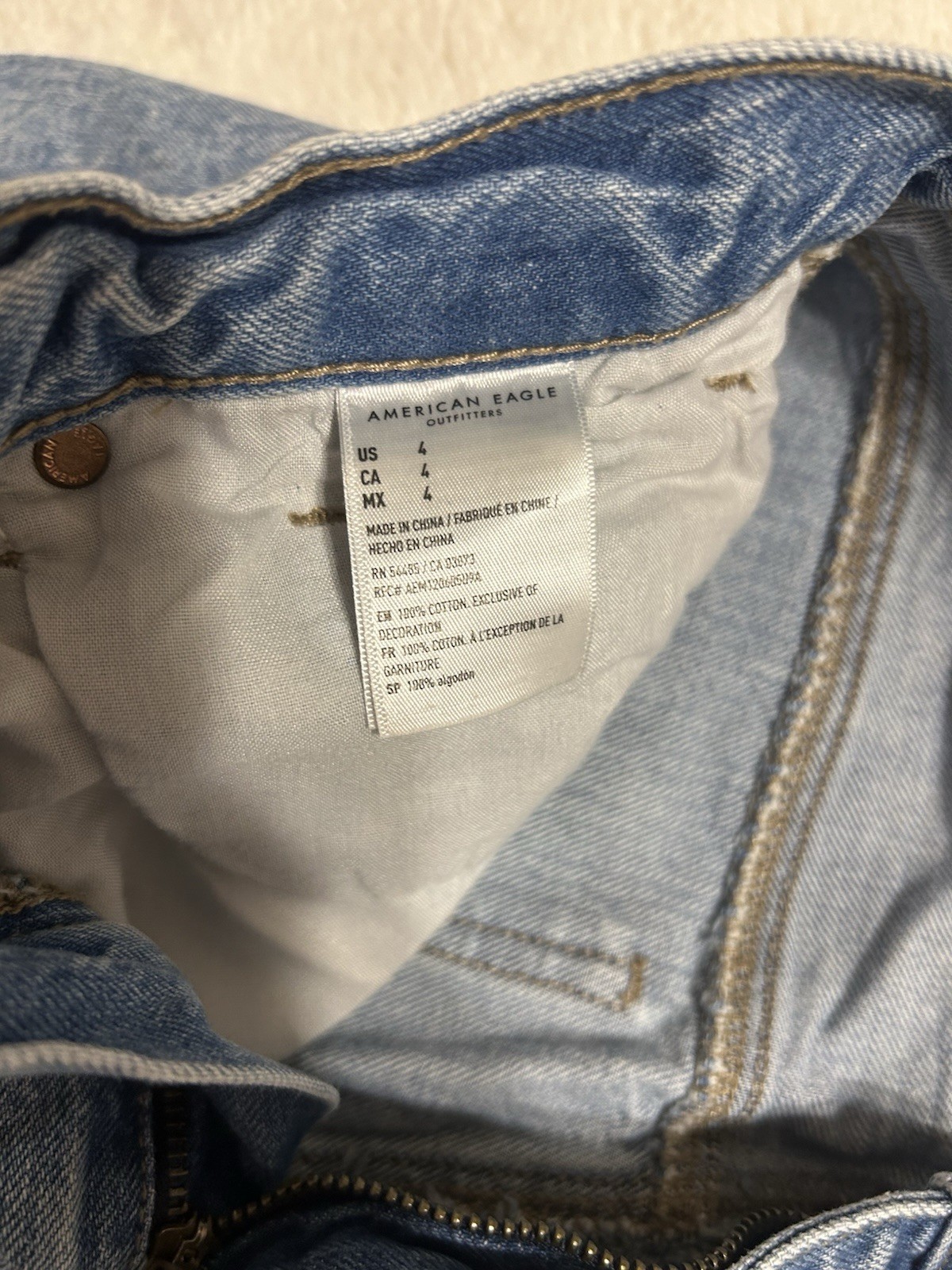 American Eagle Outfitters High Rise Light Wash Distressed Denim Shorts Size 4