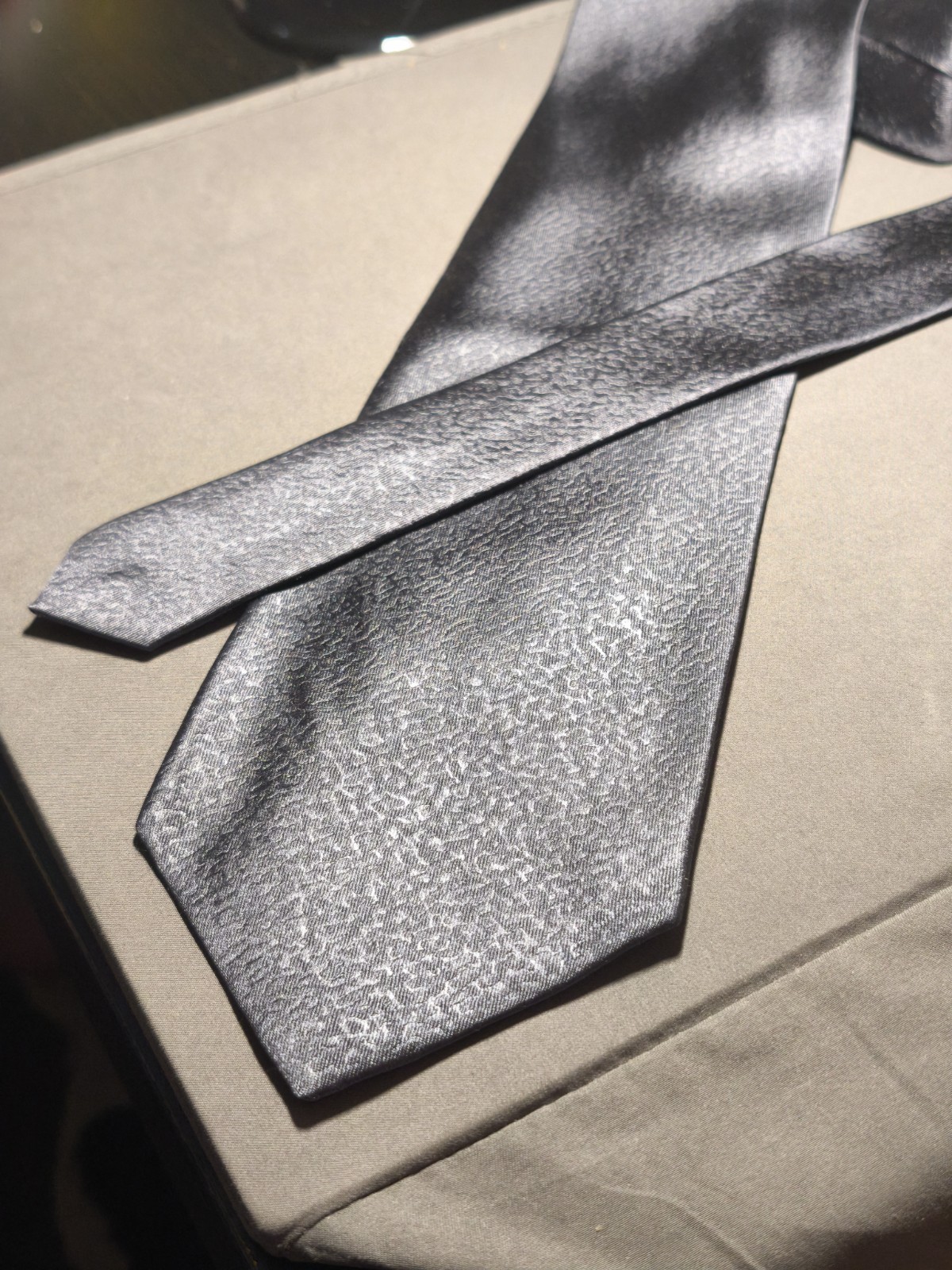 Women’s Karan NY – Solid Color Grey Silk Leather Effect Tie Made In USA