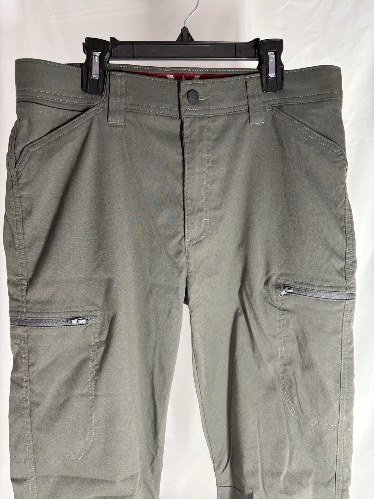 Wrangler ATG Men’s Gray Cargo Pants, Size 32×32, Side Zip, Pockets