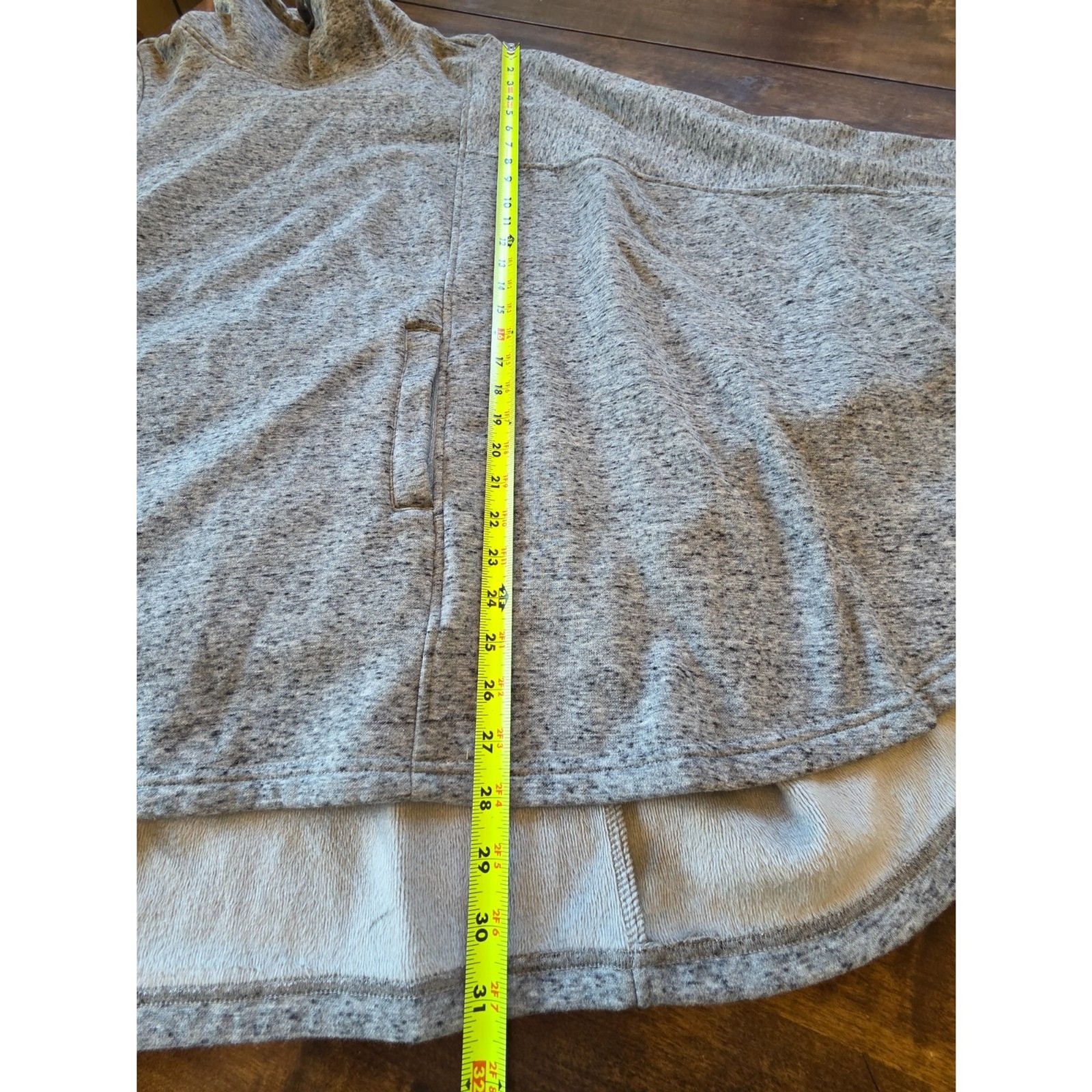 UGG Gray Cowl Neck Poncho Sweatshirt XL Cozy Fleece Athleisure Cape Top