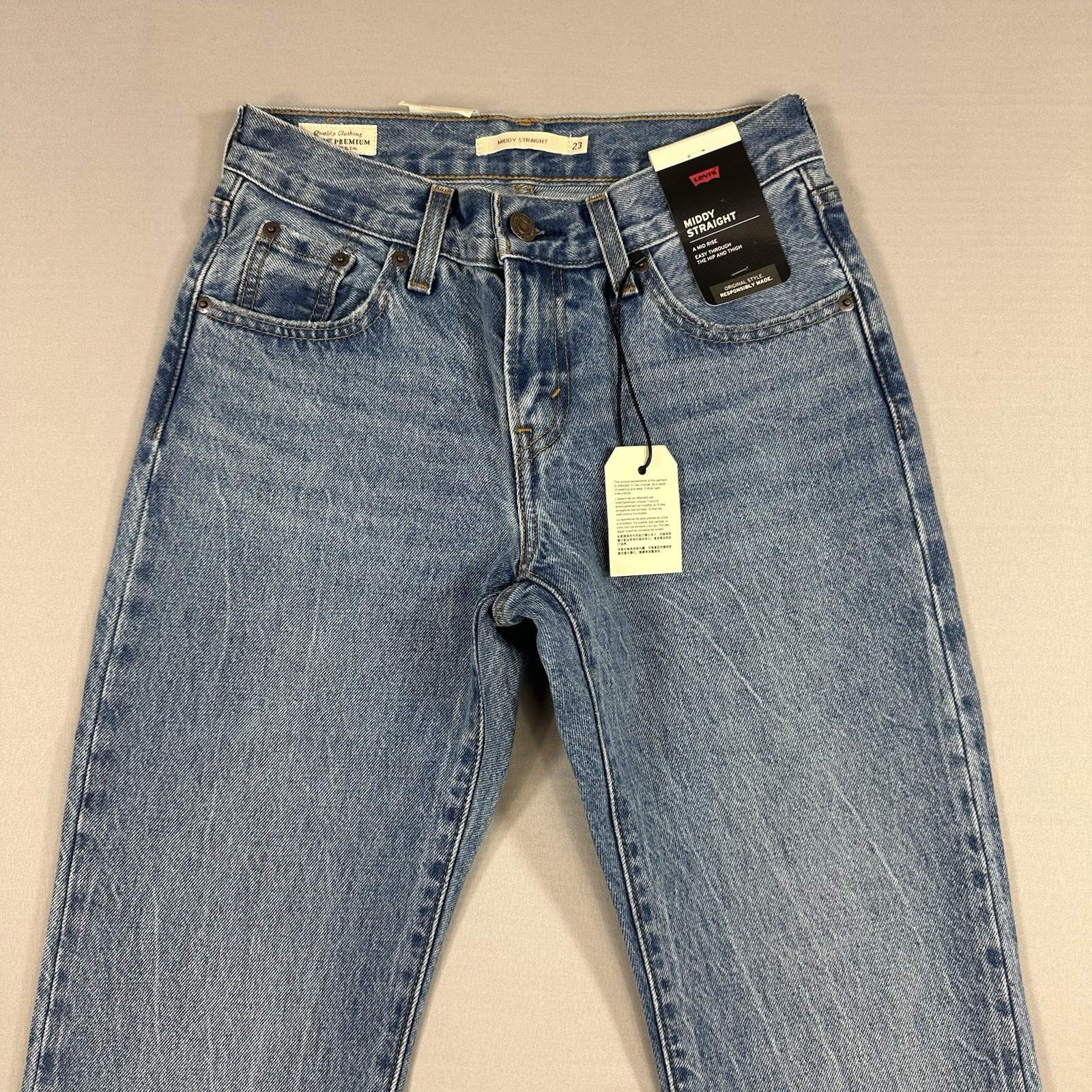 New Levi’s Premium Denim Women’s Jeans Middy Straight Big E Size 23 (26X32) Nwt