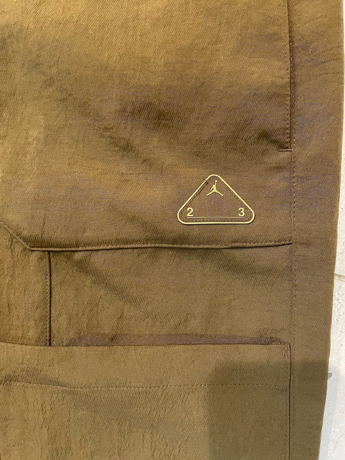 Jordan 23 Women’s Engineered Pants Style : Dv1261. Wide 1/4 Zip Leg. XXL