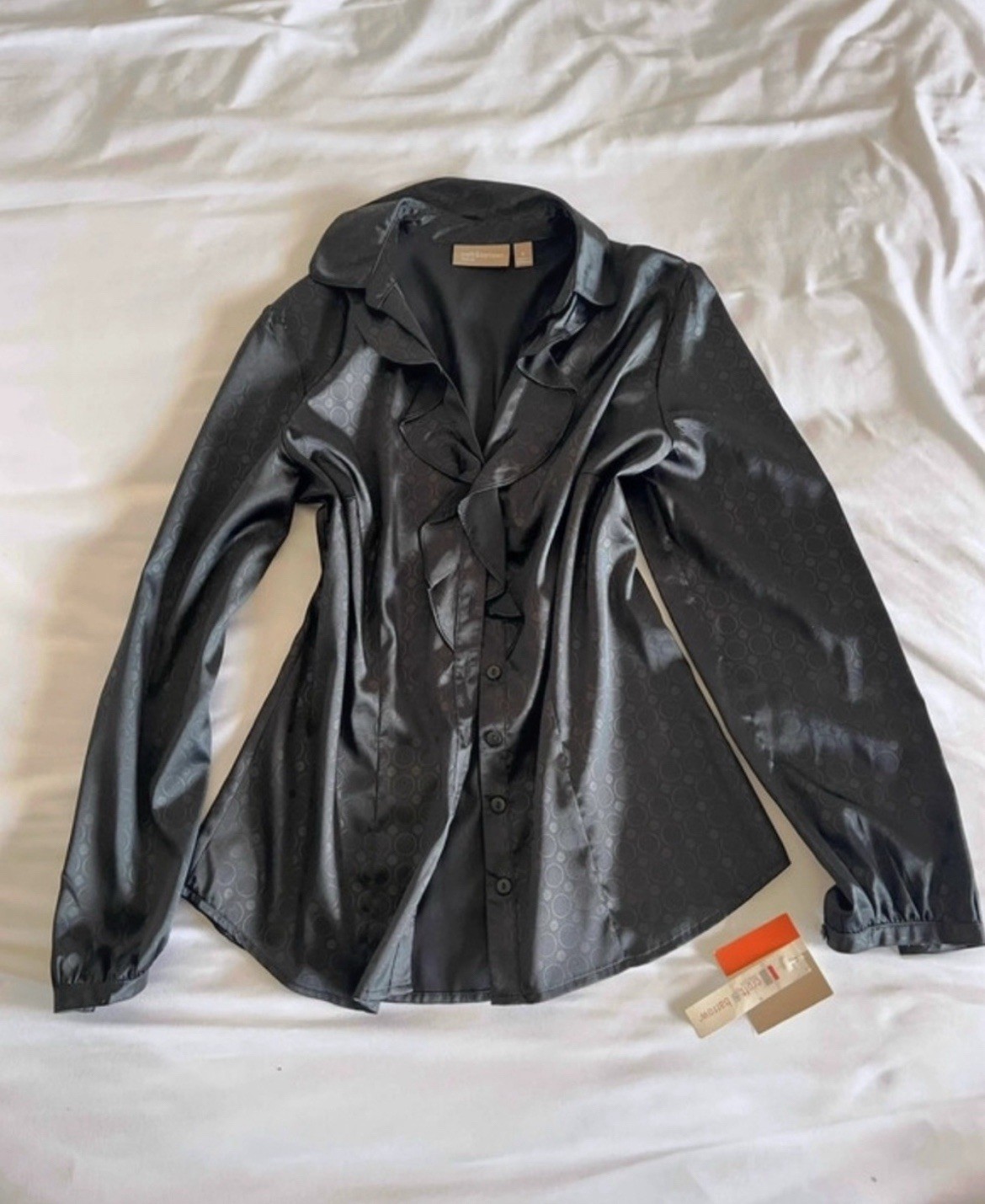 Brand New (Tag $36) Croft & Barrow Black Ruffle Collar Satin Long Sleeve Blouse