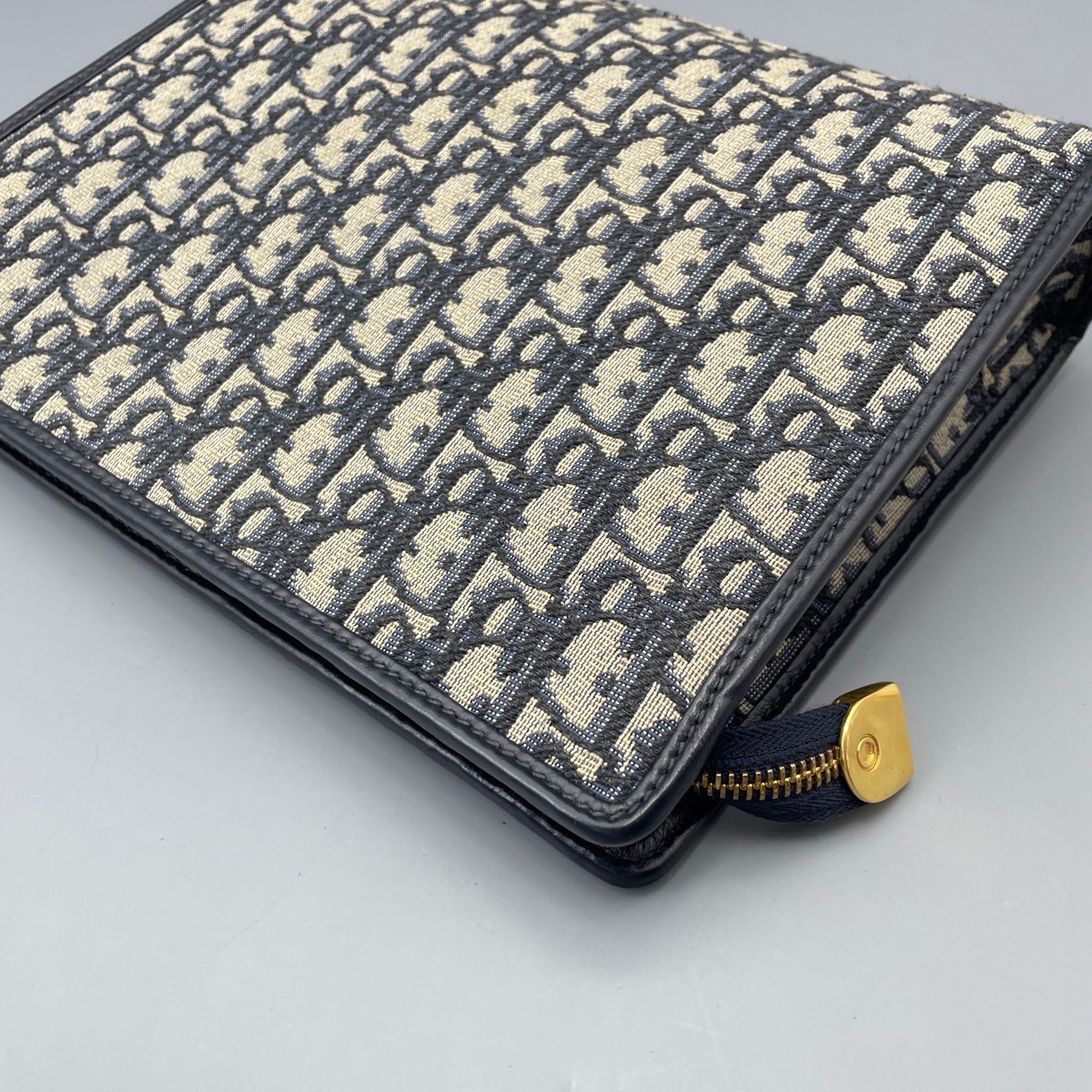 Dior Pre-Owned Authentic Luxury Handbag Monogram 26*20*6cm