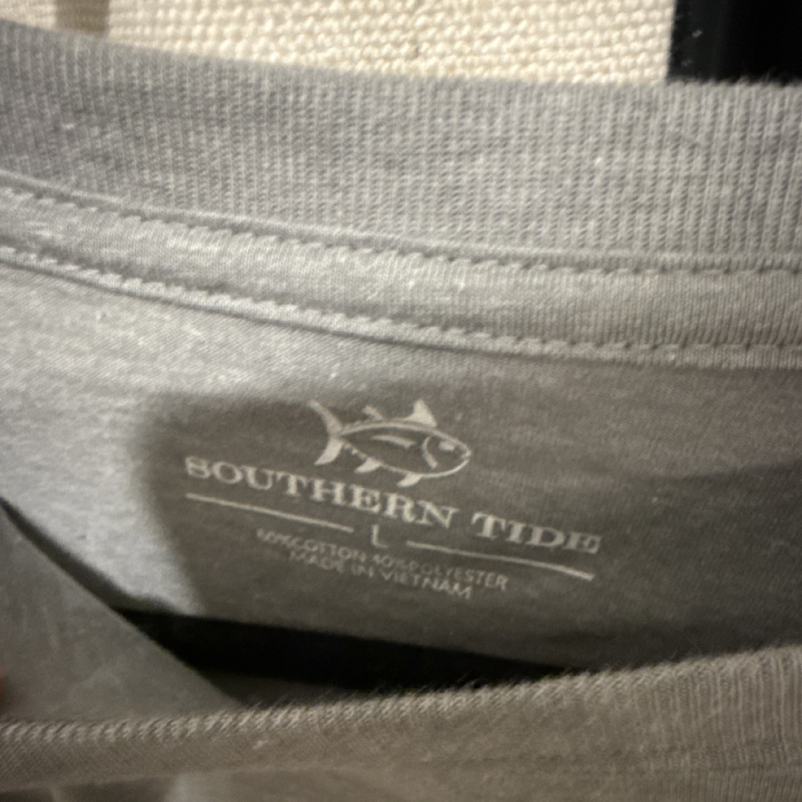 Southern Tide Skipjack Six Pack Graphic Print Long Sleeve Gray Heather Quarry T…