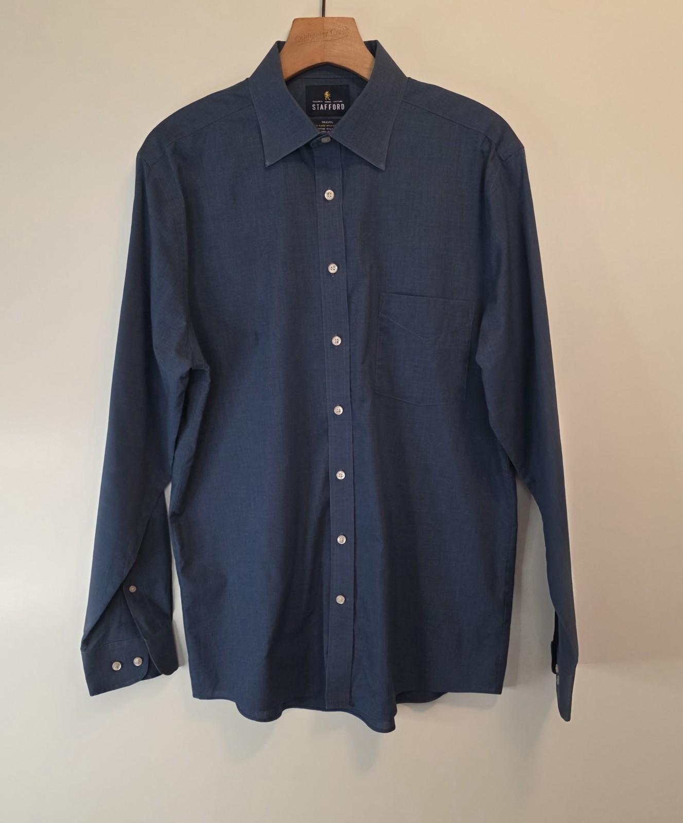 Stafford Travel Shirt Easy Care Broadcloth Blue Chambray Office Mens 15.5-34/35