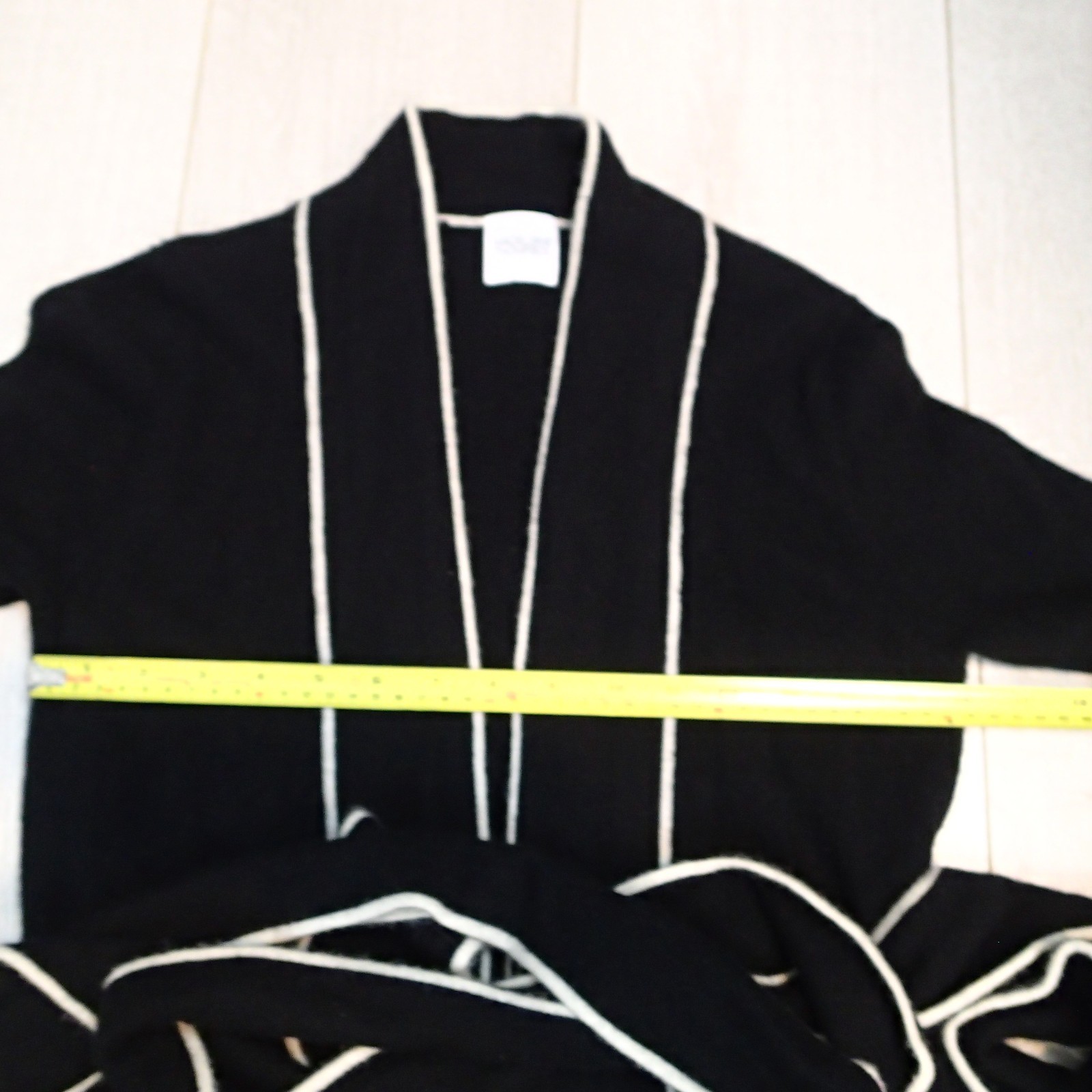 Madeleine Thompson black Cashmere Cardigan Long Sleeve sz S sweater belt pockets