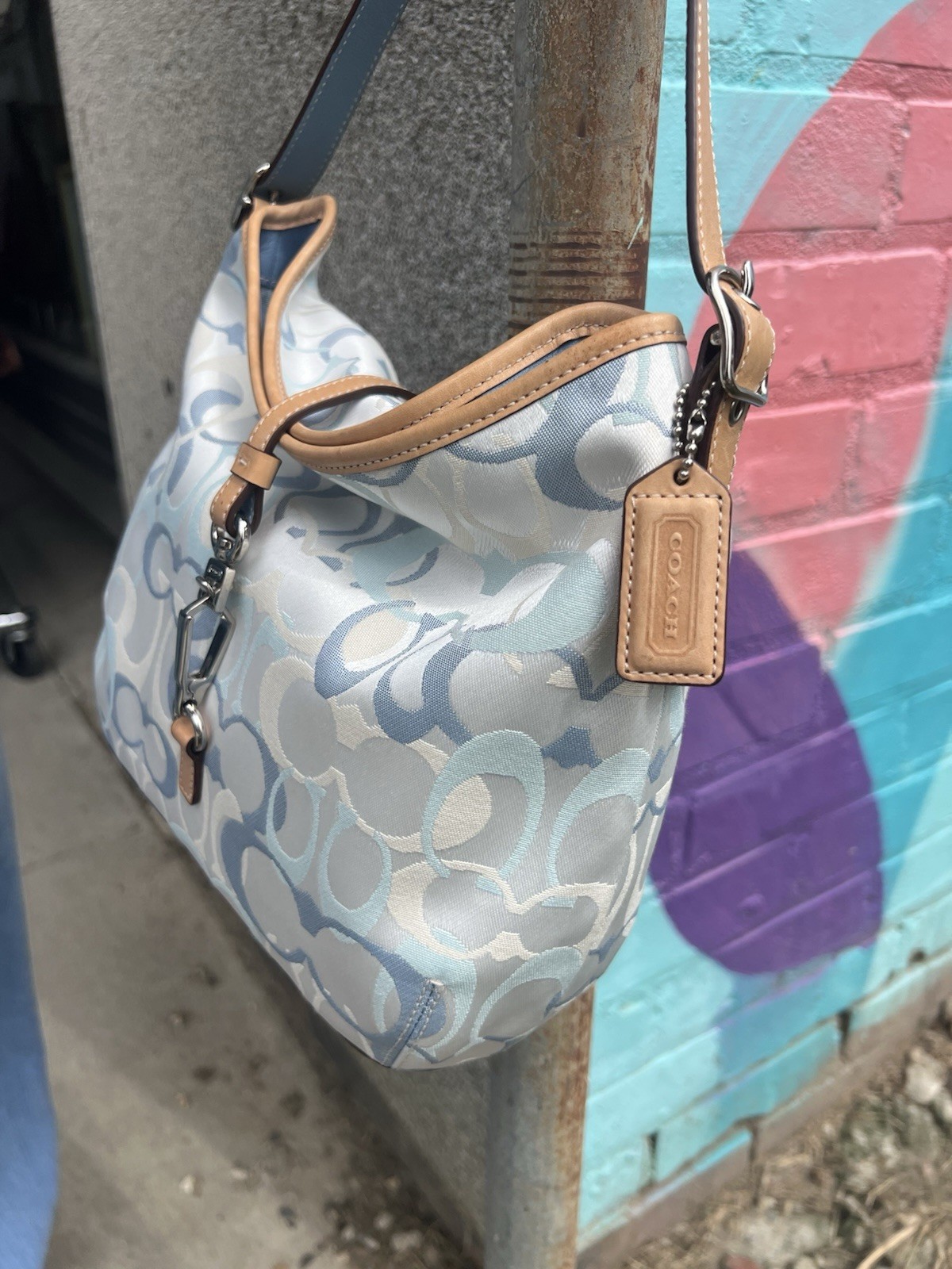 Coach Signature Logo Jacquard Shoulder Bag Blue/White Tan, Lined, Tag