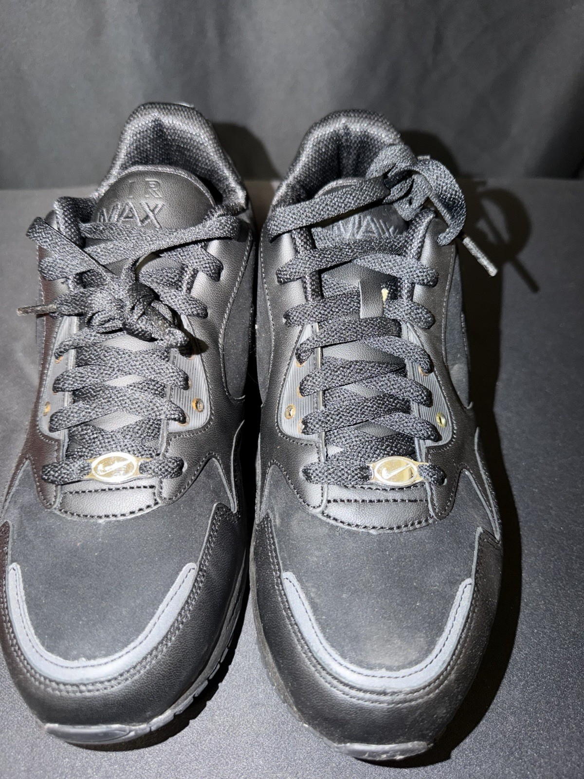 2007 Nike Air Max International M7.5/W9