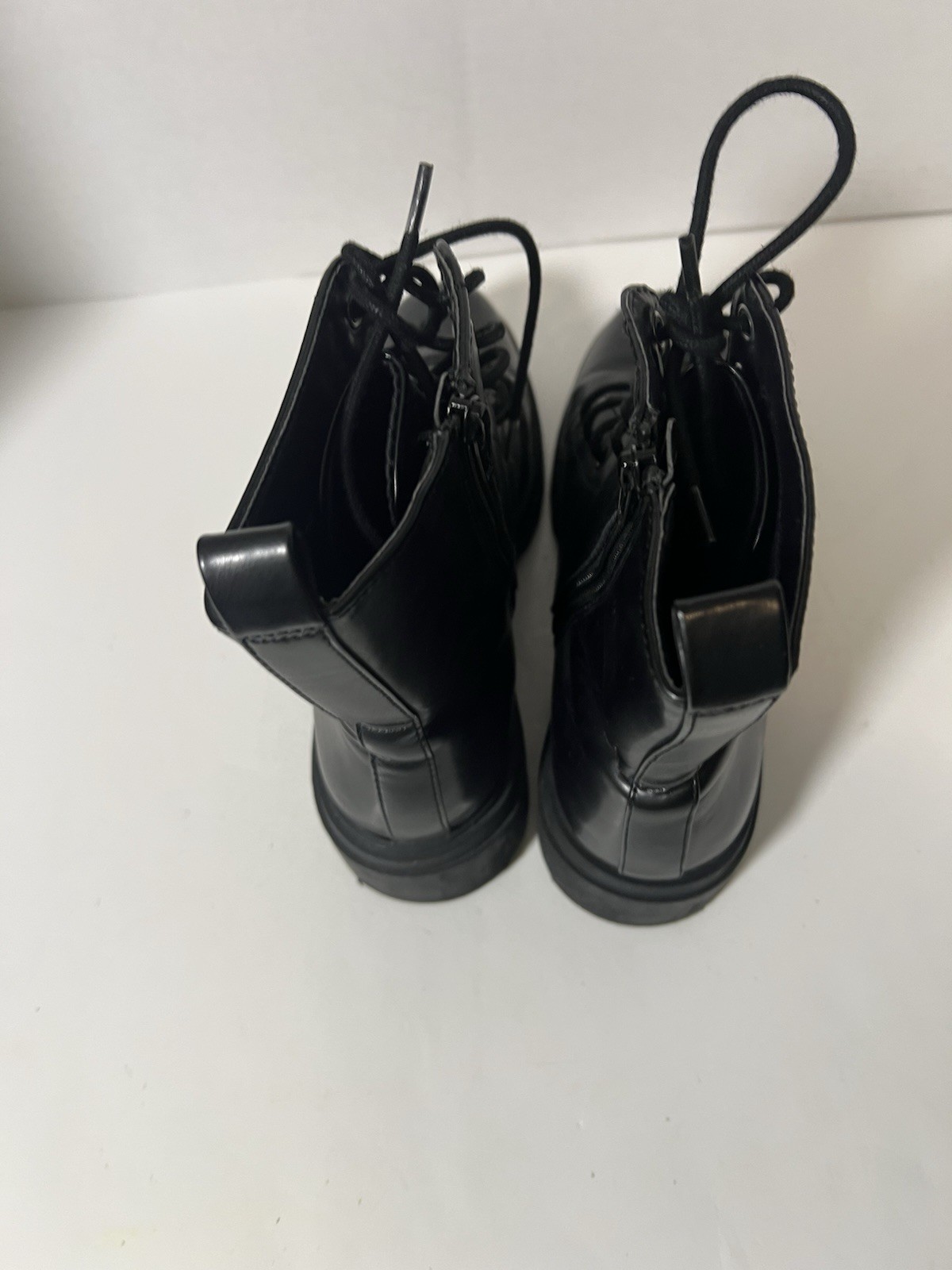 Black Lace-Up Combat Boots-Side Zip-Chunky Sole-Size 8.5 Man Made Materials