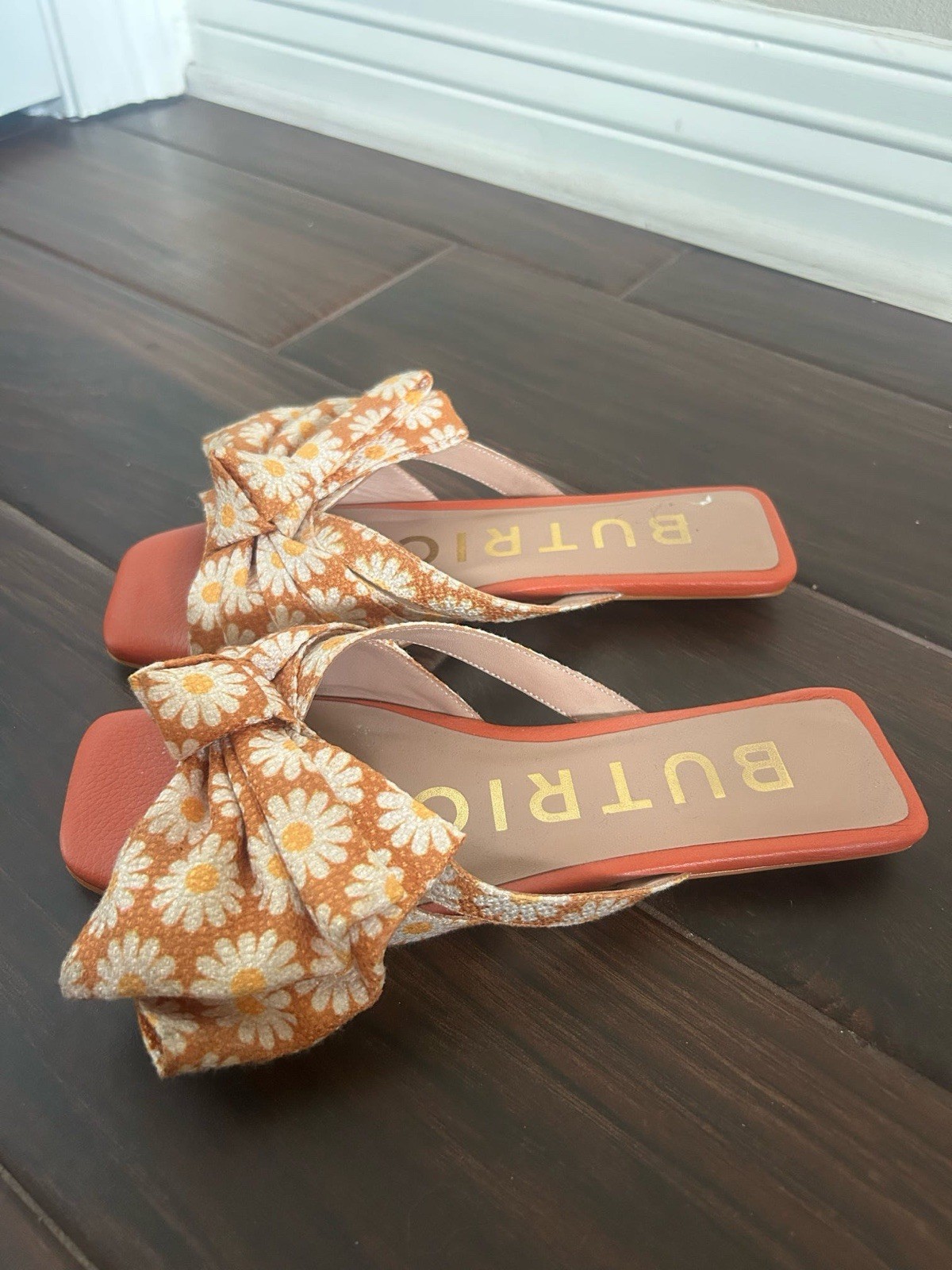 Butrich Alina Slide Orange. Daisies Dandals Women’s Size EU 37 US 7