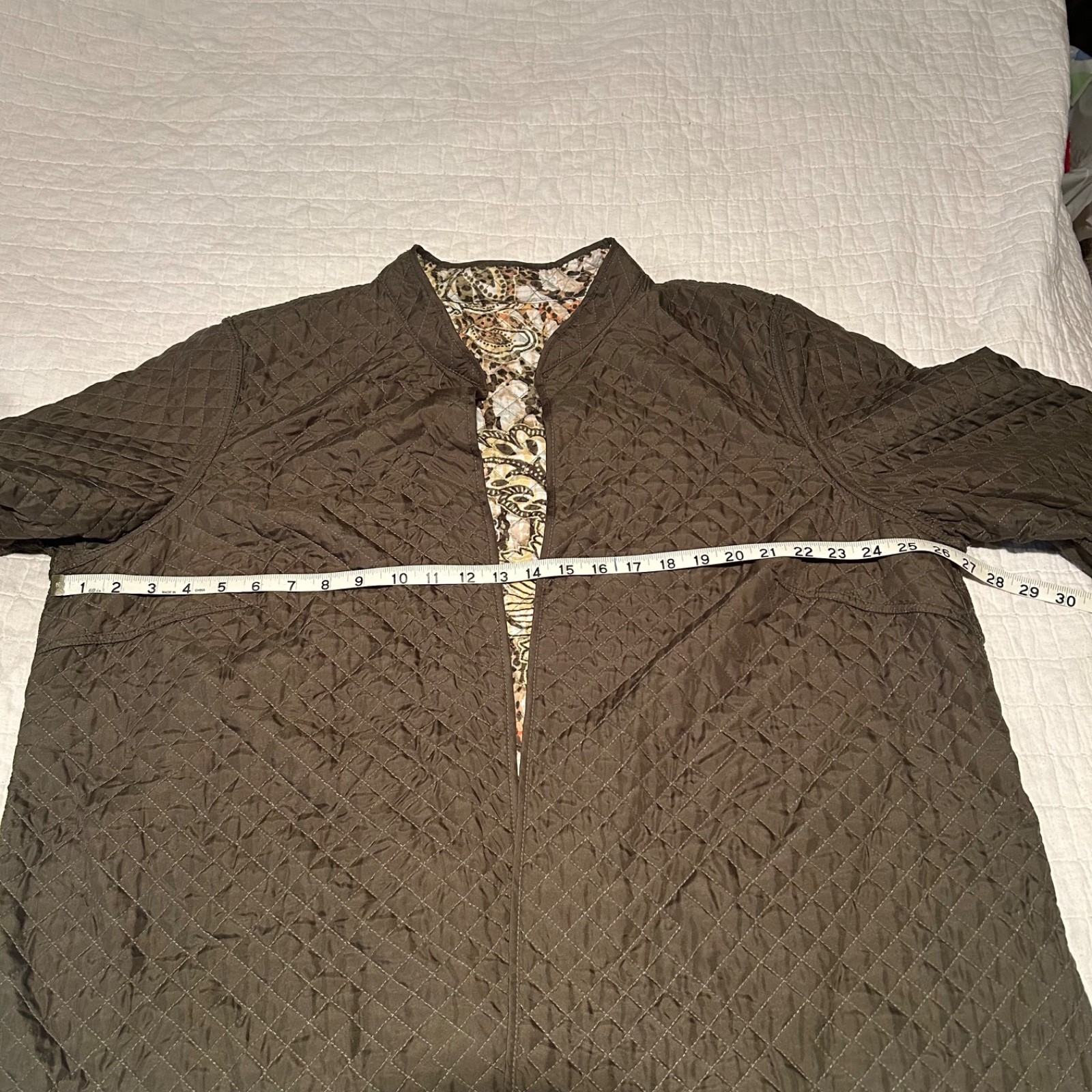 Olive Green & Floral Reversible Quilted Jacket Size L, No Brand
