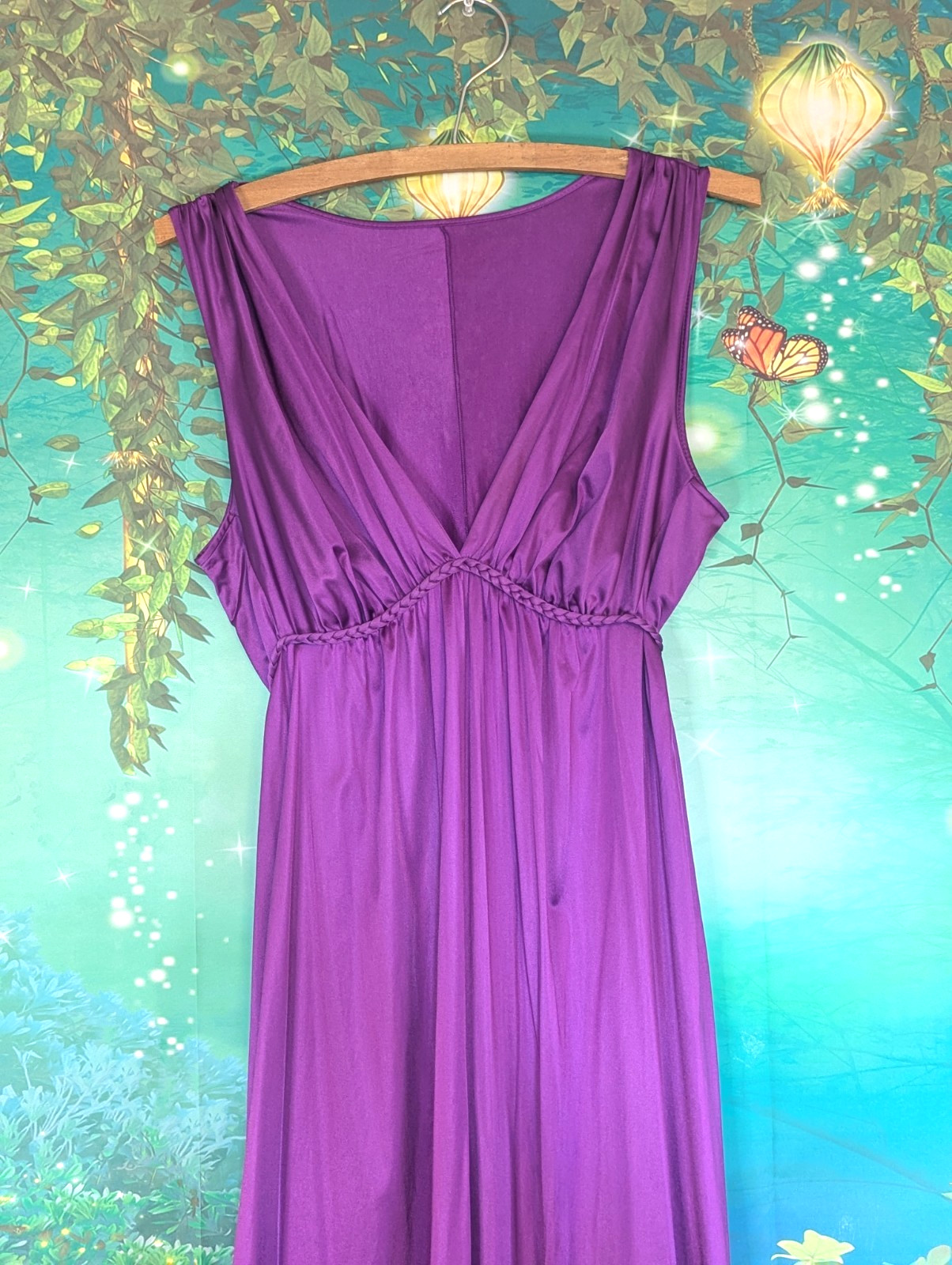 VTG Vanity Fair Silky Nylon Nightgown Braided Tie Back 34 Goddess Purple (203)