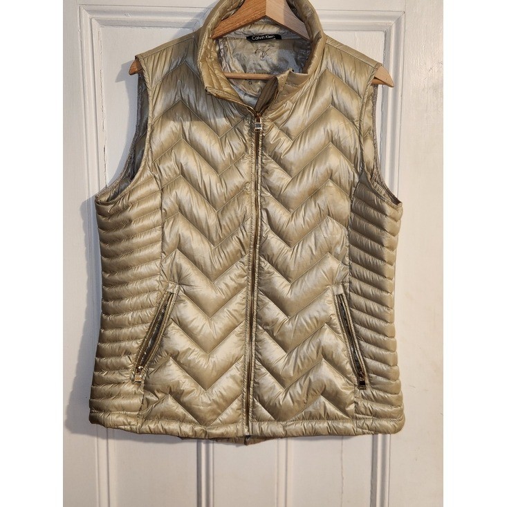 Calvin Klein Womens Champagne Gold Metallic Chevron Quilted Down Vest XL