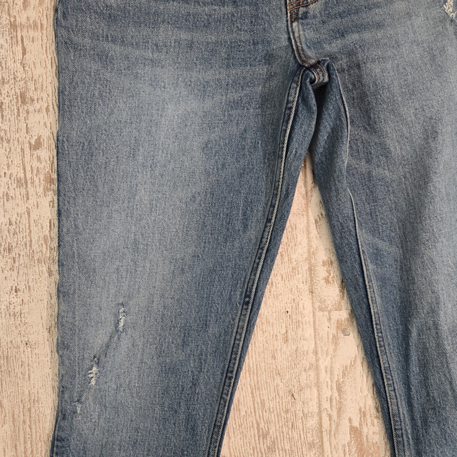 Abercrombie & Fitch The Skinny High Rise Distressed Jeans Medium Wash Raw Hem 6