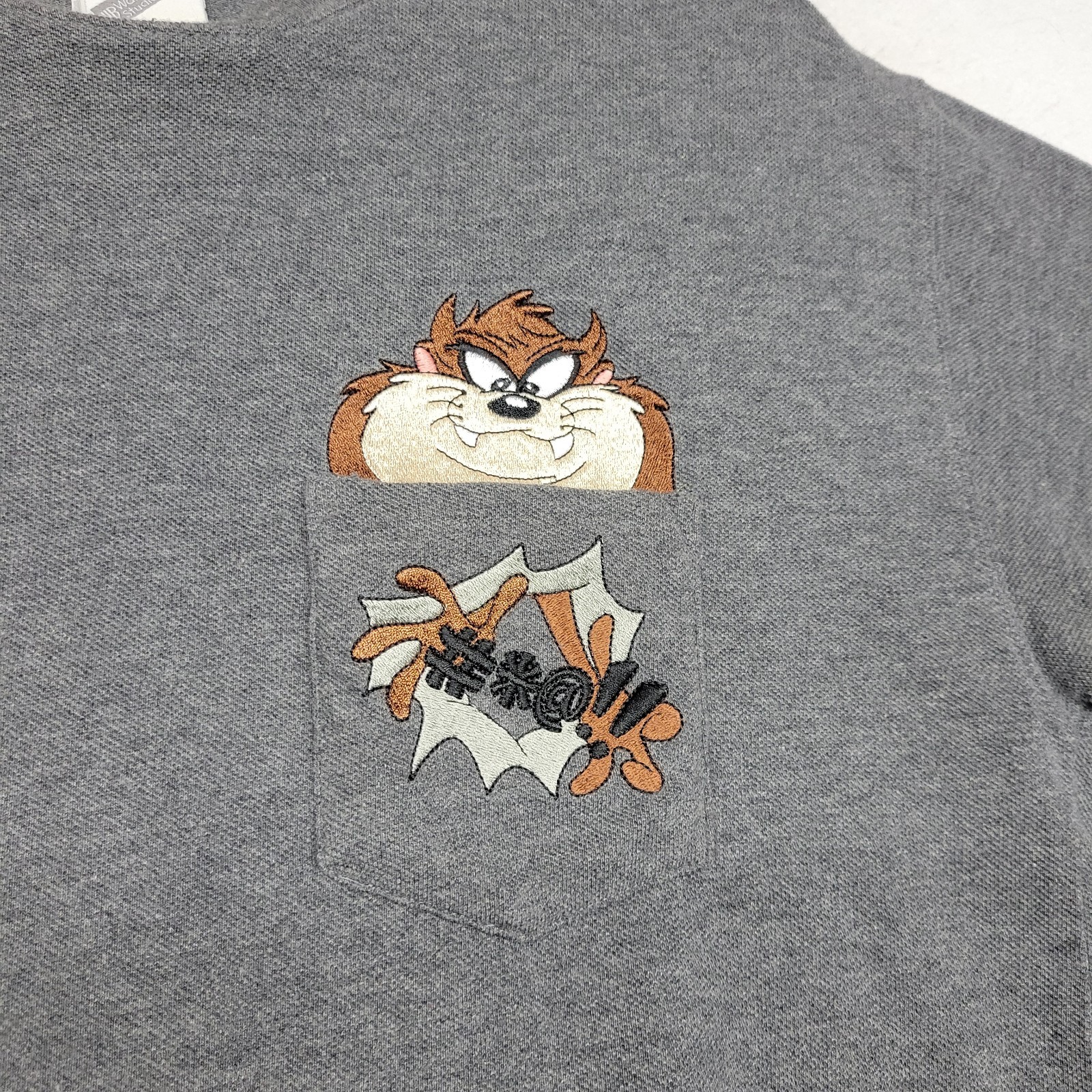 Warner Bros Shirt Mens Small Gray Taz Embroidered Cartoon Looney Tunes Pocket