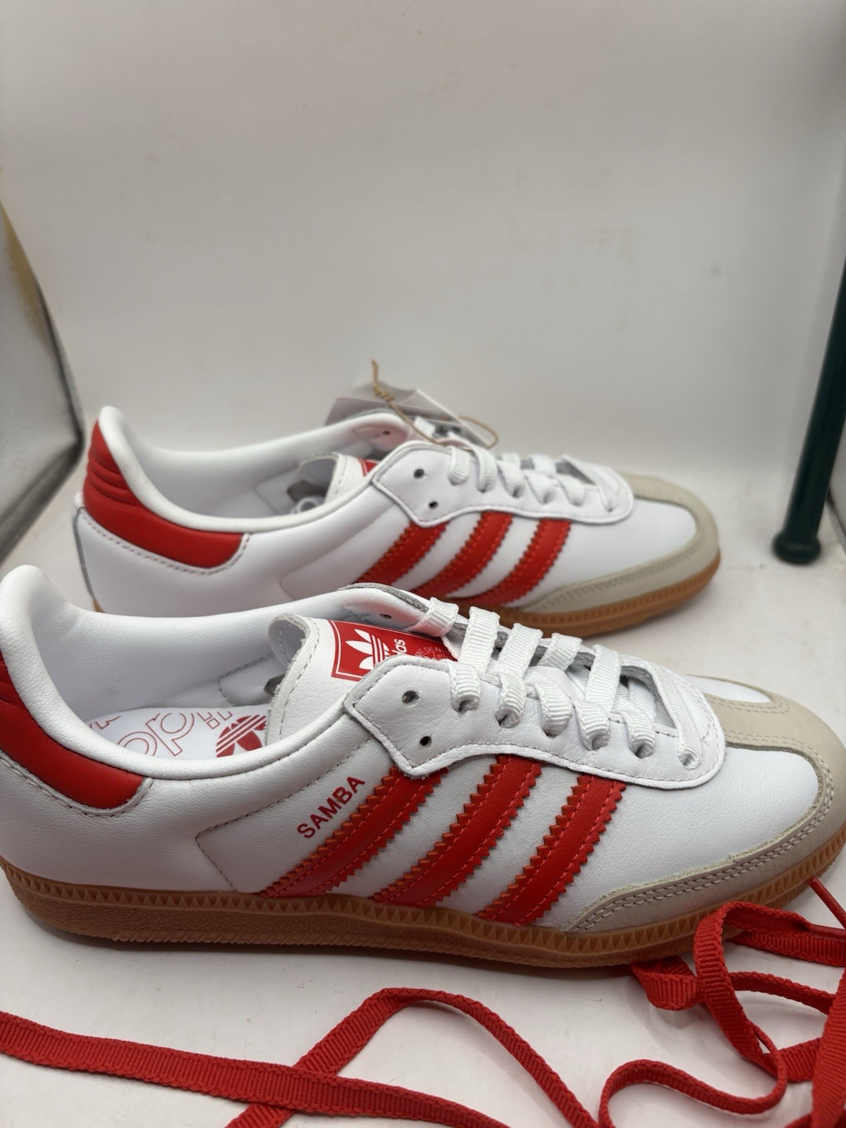 – Adidas Samba OG White Orange Sz 6.5