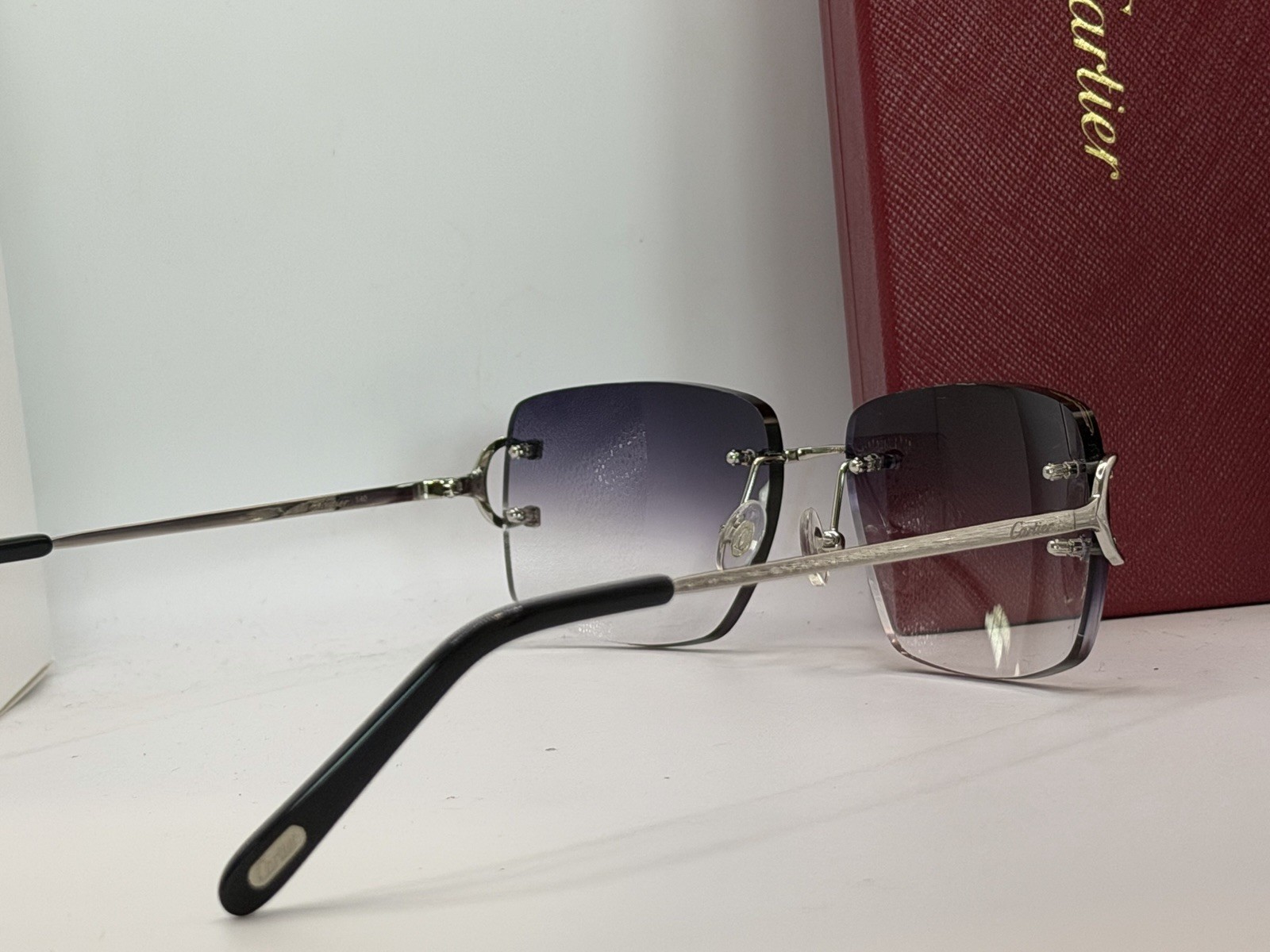 Cartier Gradient Grey Men’s Sunglasses silver C Wire CT00920