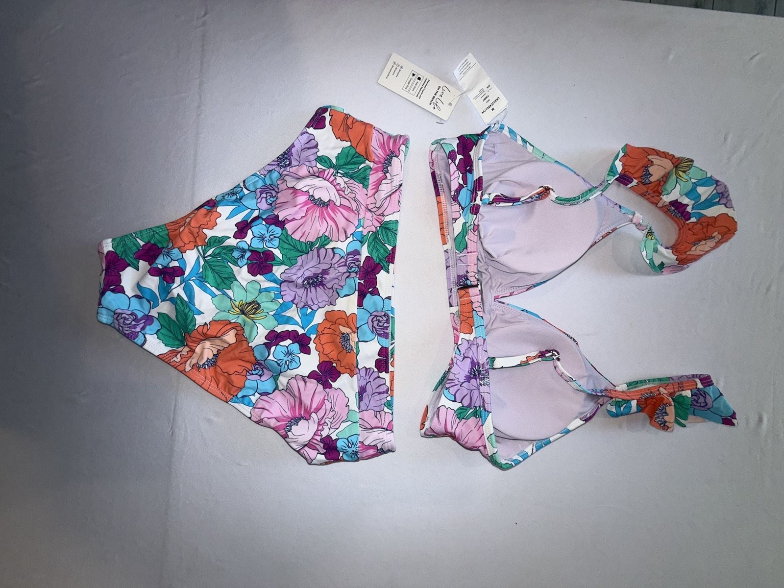 Cupshe Floral Ruffle Shoulder V-Neck Bikini Top and High Waisted Bottom Set