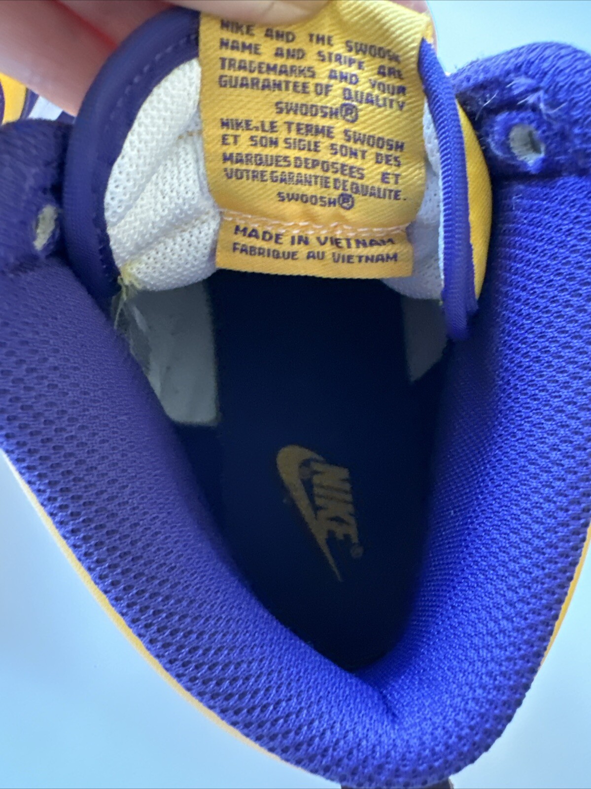 Nike Dunk High Lakers Mens Size 10 DD1399500 Purple Yellow Basketball Shoes