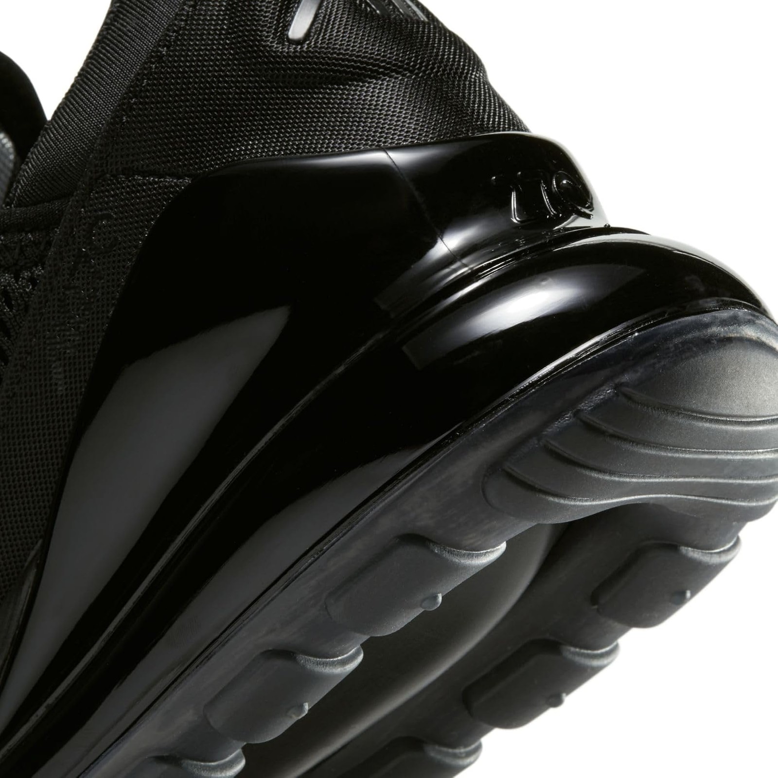 Nike Men’s Air Max 270 Sneaker – Black Black Black Black 005 – 10.5