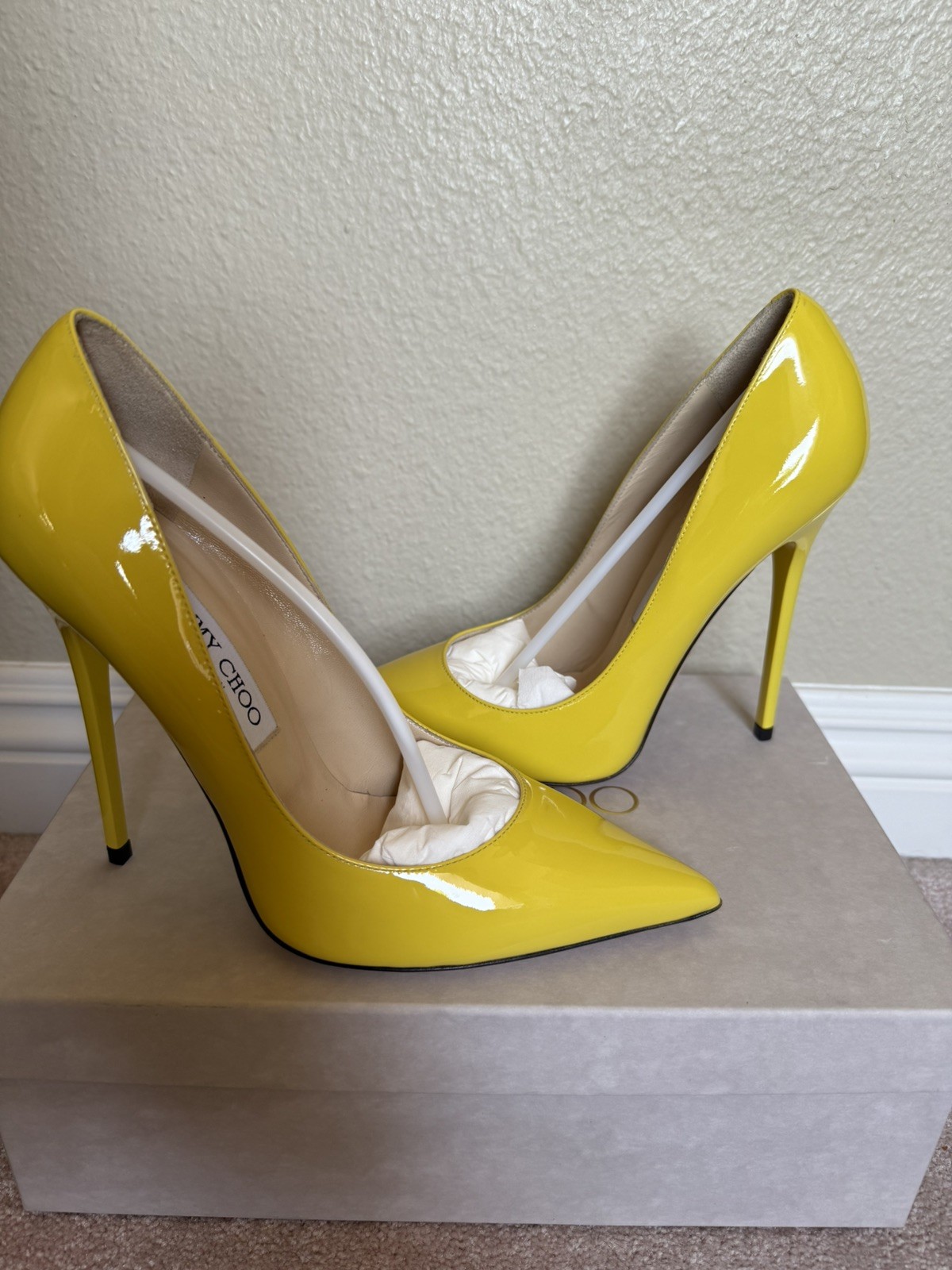 JIMMY CHOO Anouk Tacco 120 Patent Leather Point Toe Pump Yellow US 7 NIB RARE