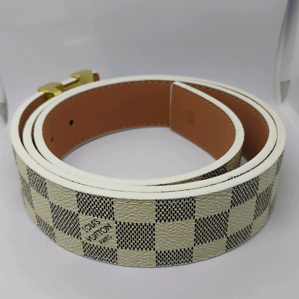 Louis Vuitton Men’s white gold Buckle 120cm Size 32-36 waist