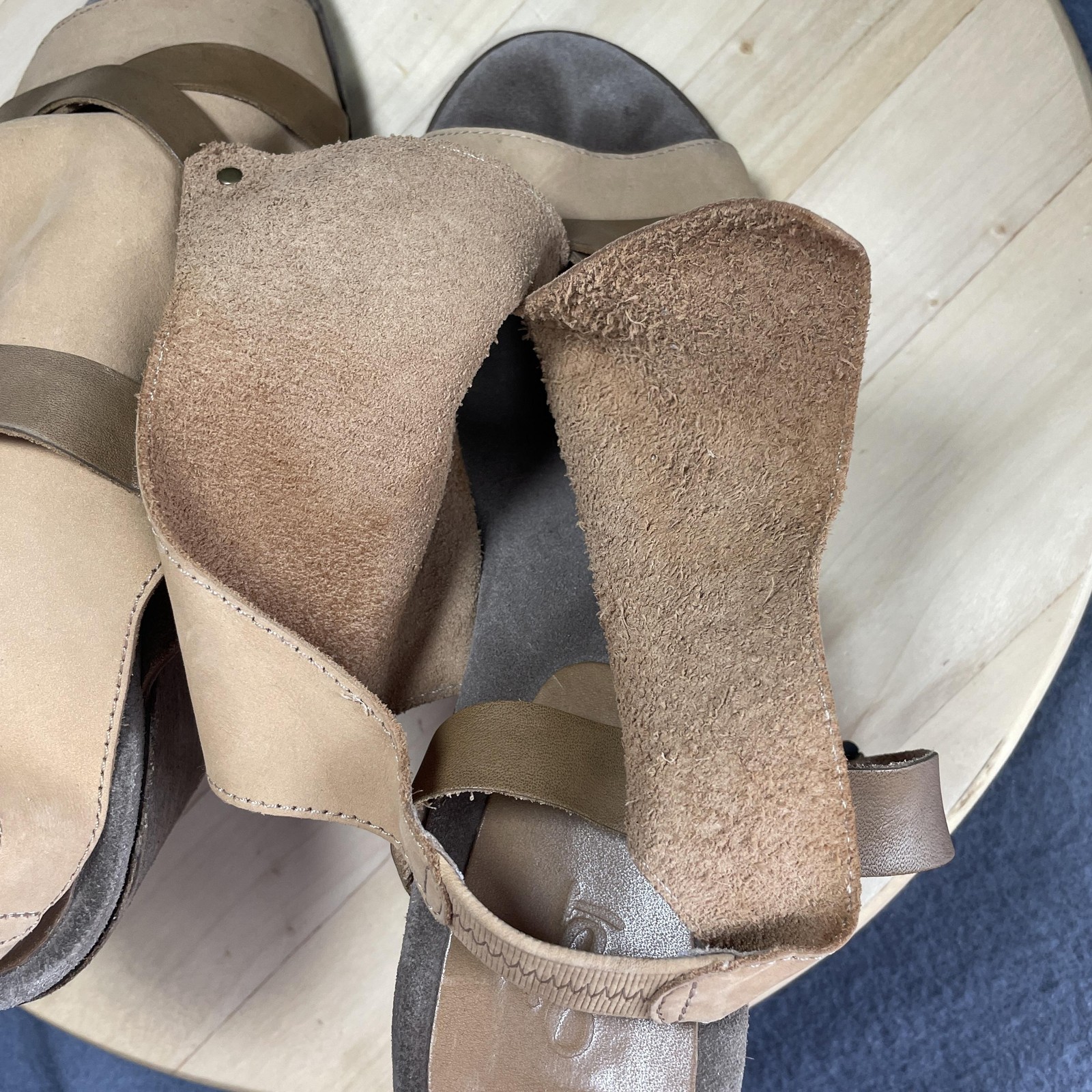 OTBT Strappy Leather Heel ESTIMATED Womens Sz 10?? Beige Tan Lt Brown Wrap