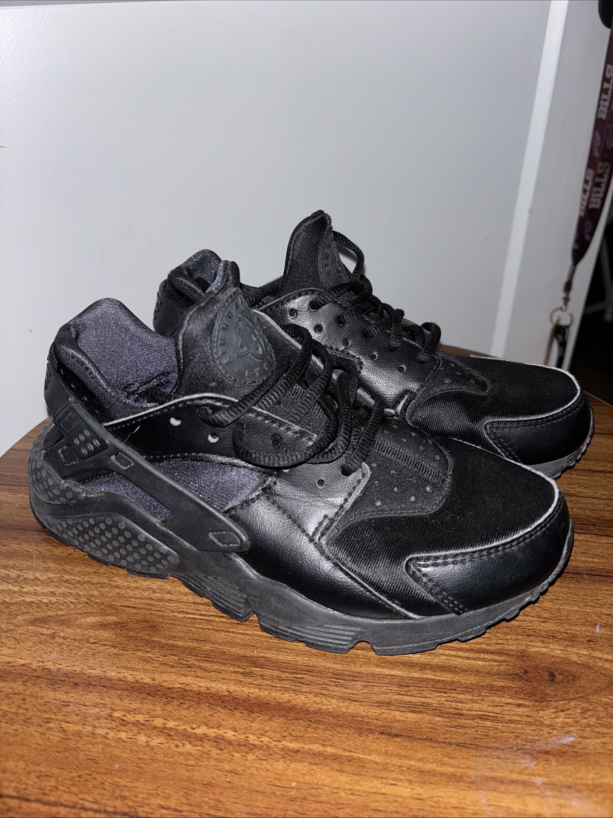 Nike Air Huarache 654275-016 Black Unisex Kids Sneaker 7Y Synthetic Mesh
