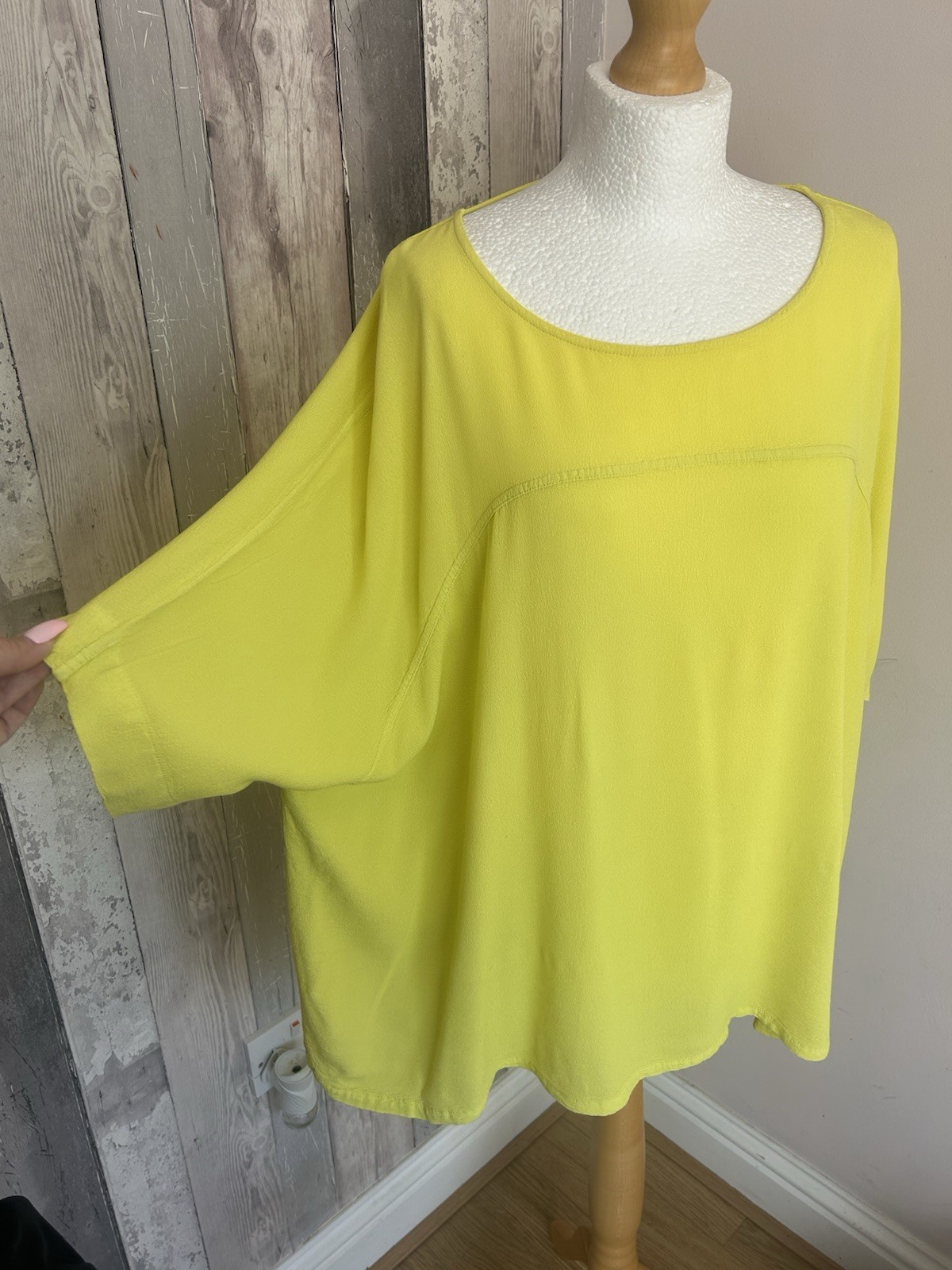 Sahara Top Women Size Med large Bright Yellow Oversized Slouchy Lagenlook