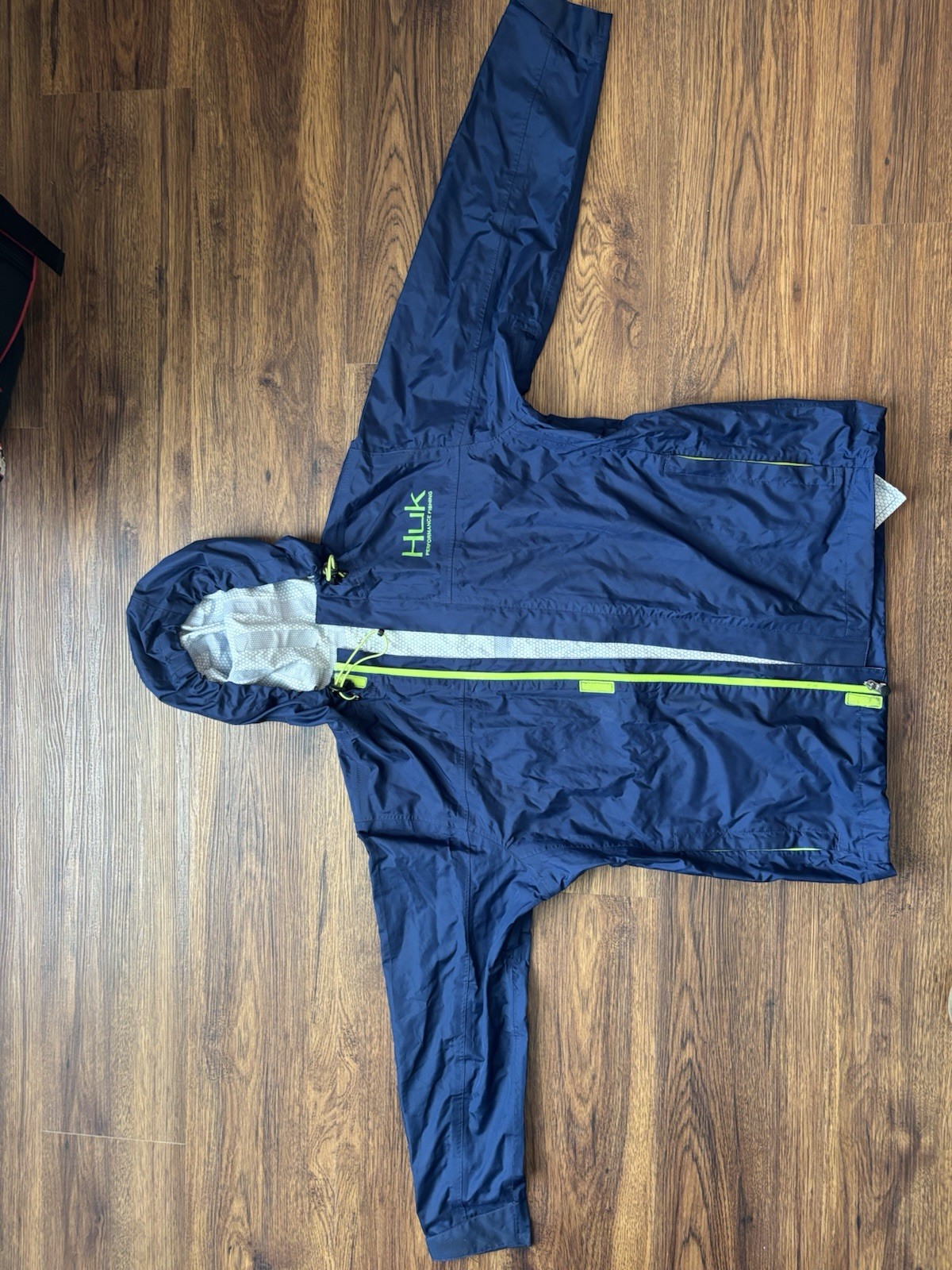 Huk Men’s Hooded Water Resistant Tracksuit Blue L 2pc Jacket & Pants