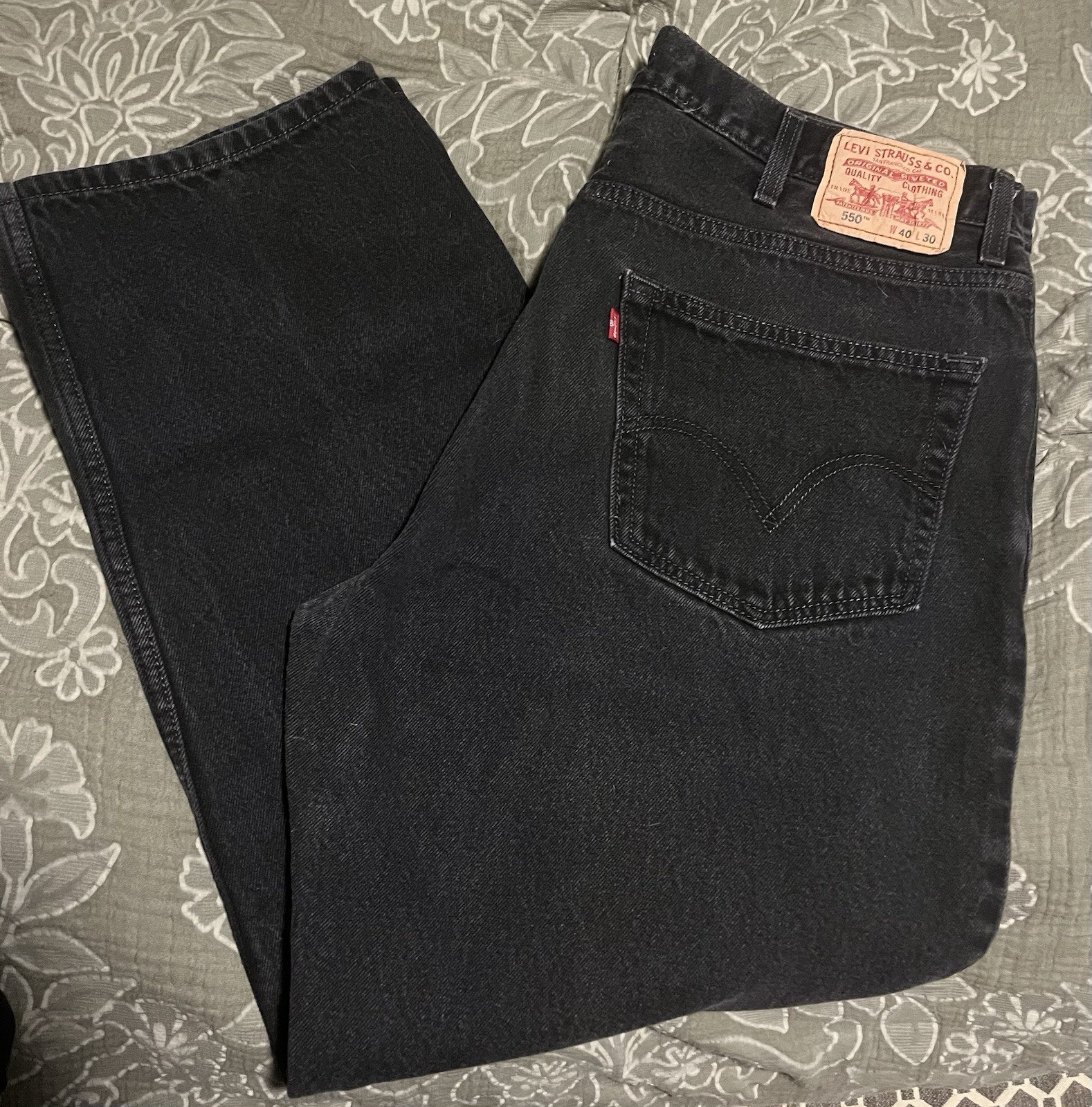 Levi’s 550 Men’s Relaxed Fit Black Jeans Pants 40×30