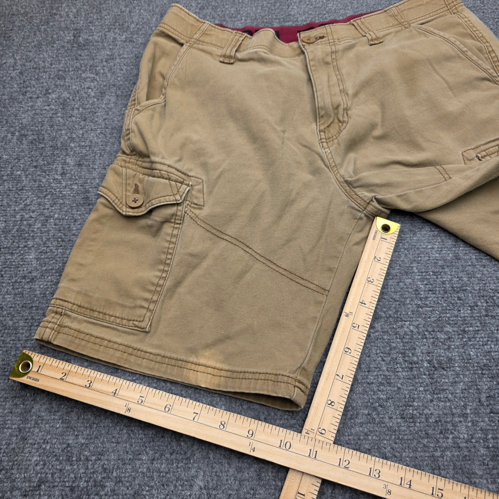 Men’s Denali Cargo Shorts Size 32 Khaki Stretch Cotton Flat Front Hiking Outdoor