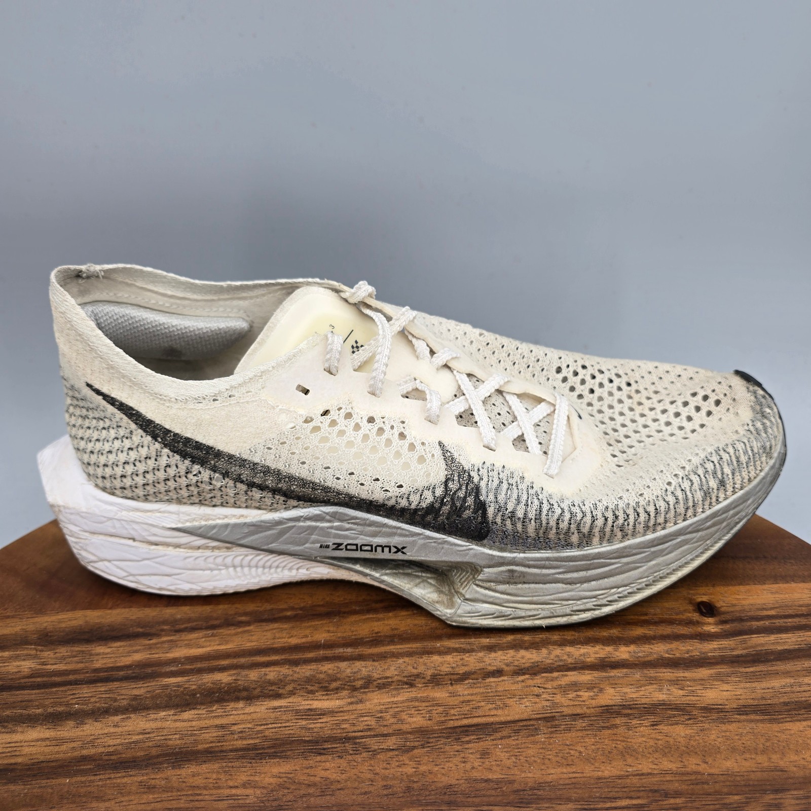 Nike ZoomX Vaporfly Next% 3 Shoes Mens 8.5 Gray White Mesh Running Sneakers
