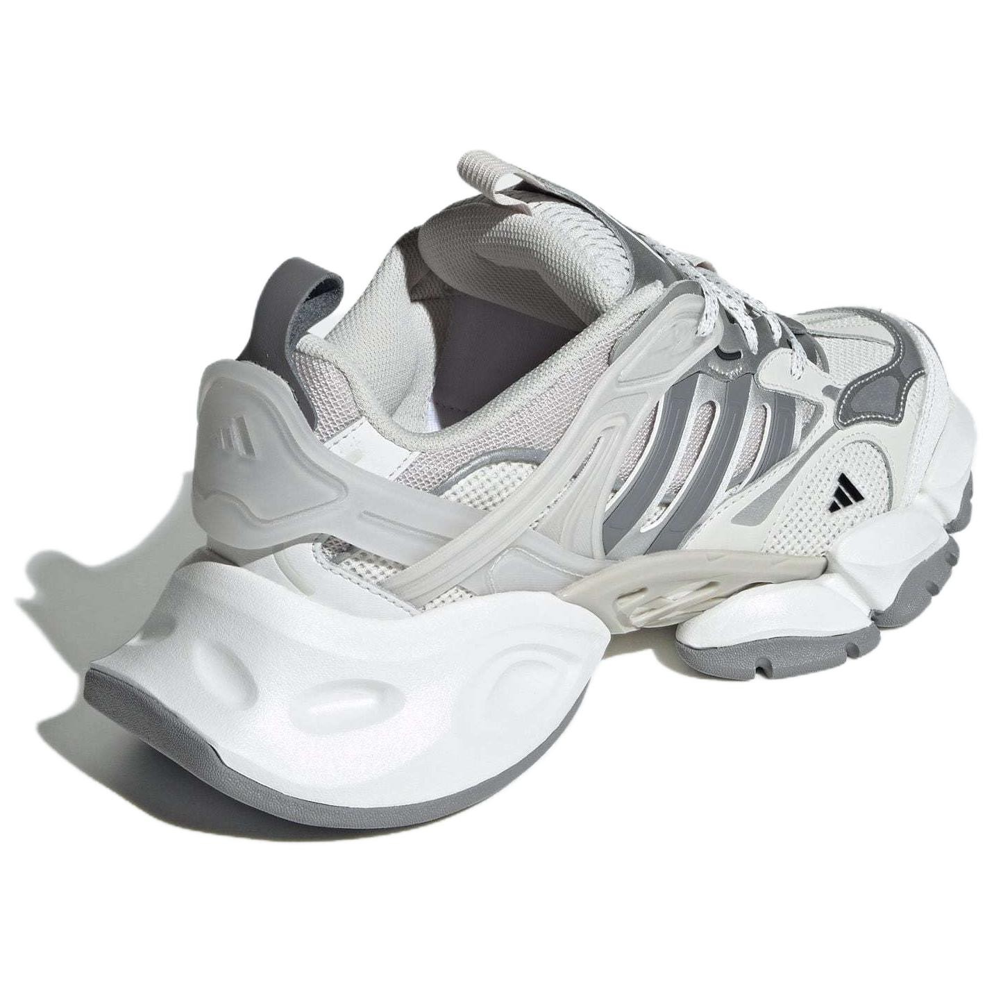adidas XLG Runner Deluxe ‘Grey Silver’ JP5761