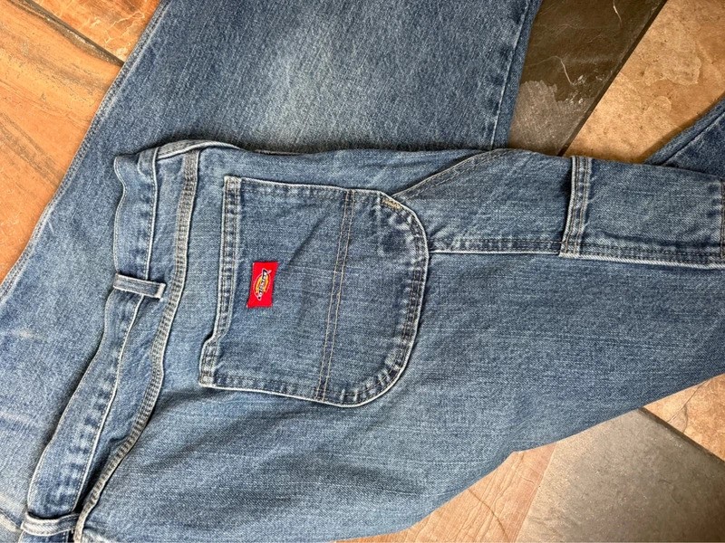 Men’s Dickies Jeans Carpenter Blue Medium Wash Waist 48 Length 32