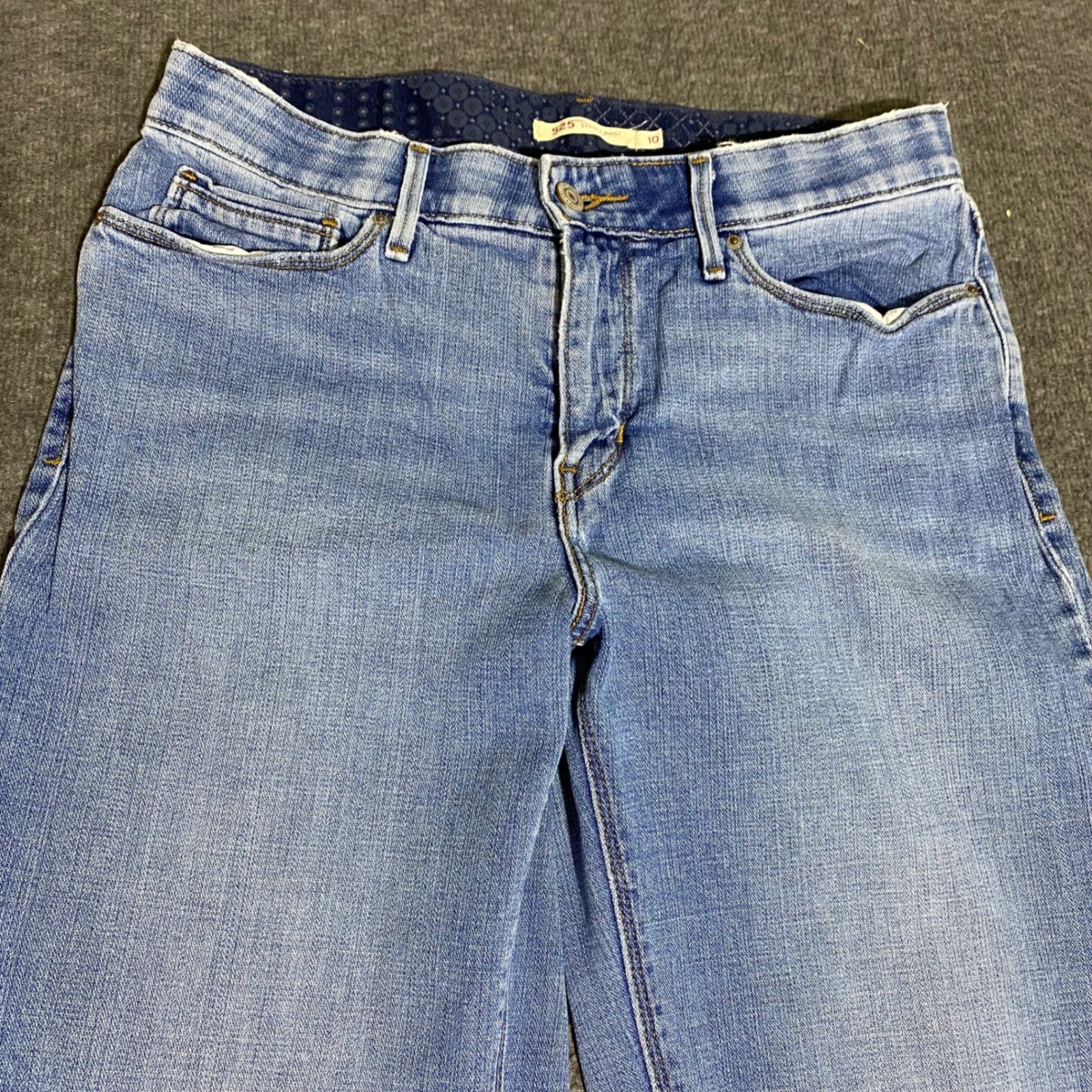 Levi’s 525 Perfect Waist Jeans Womens 10M Light Wash Blue Denim 30×31 Boho Prep